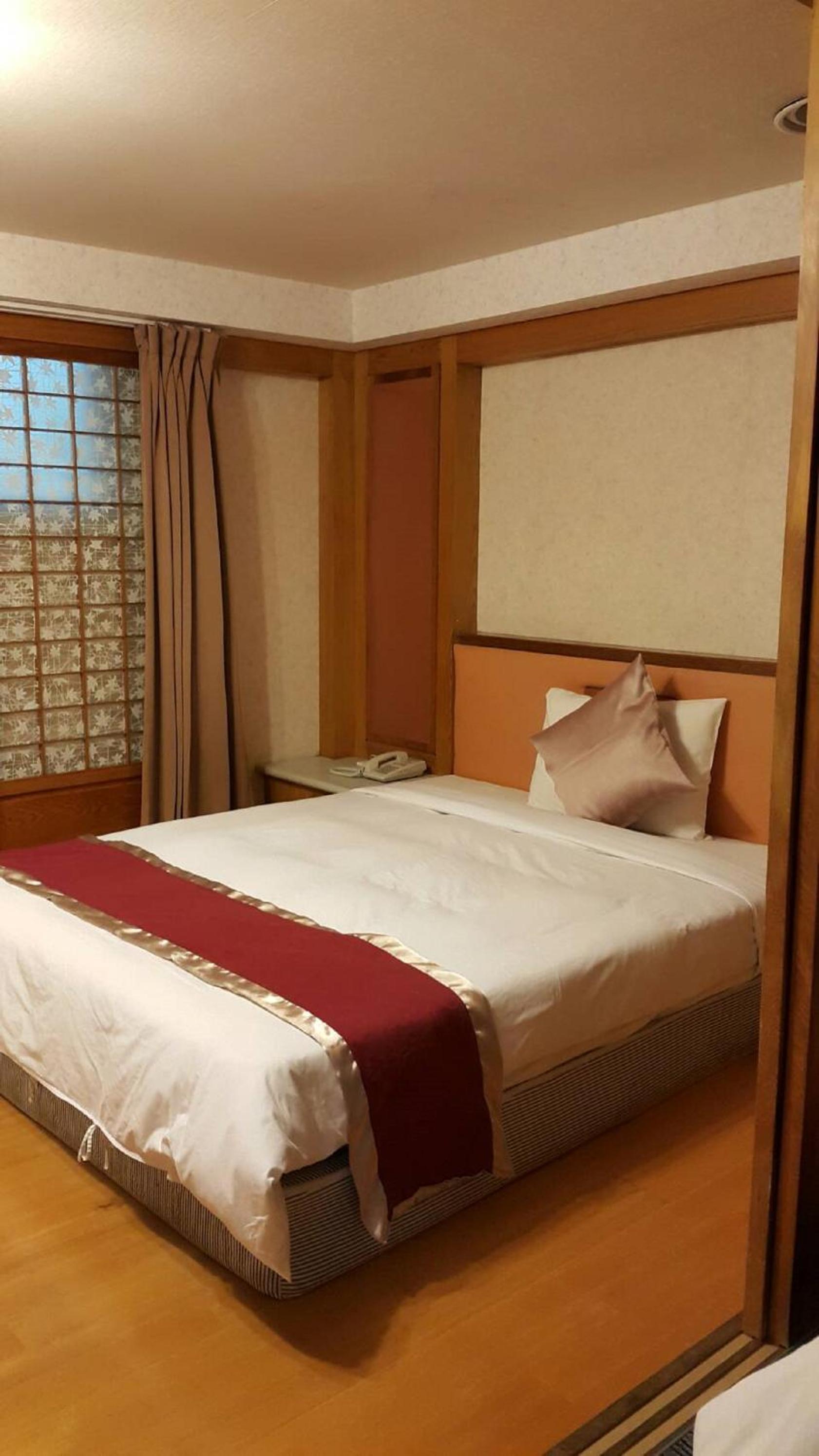 Budget Triple Room
