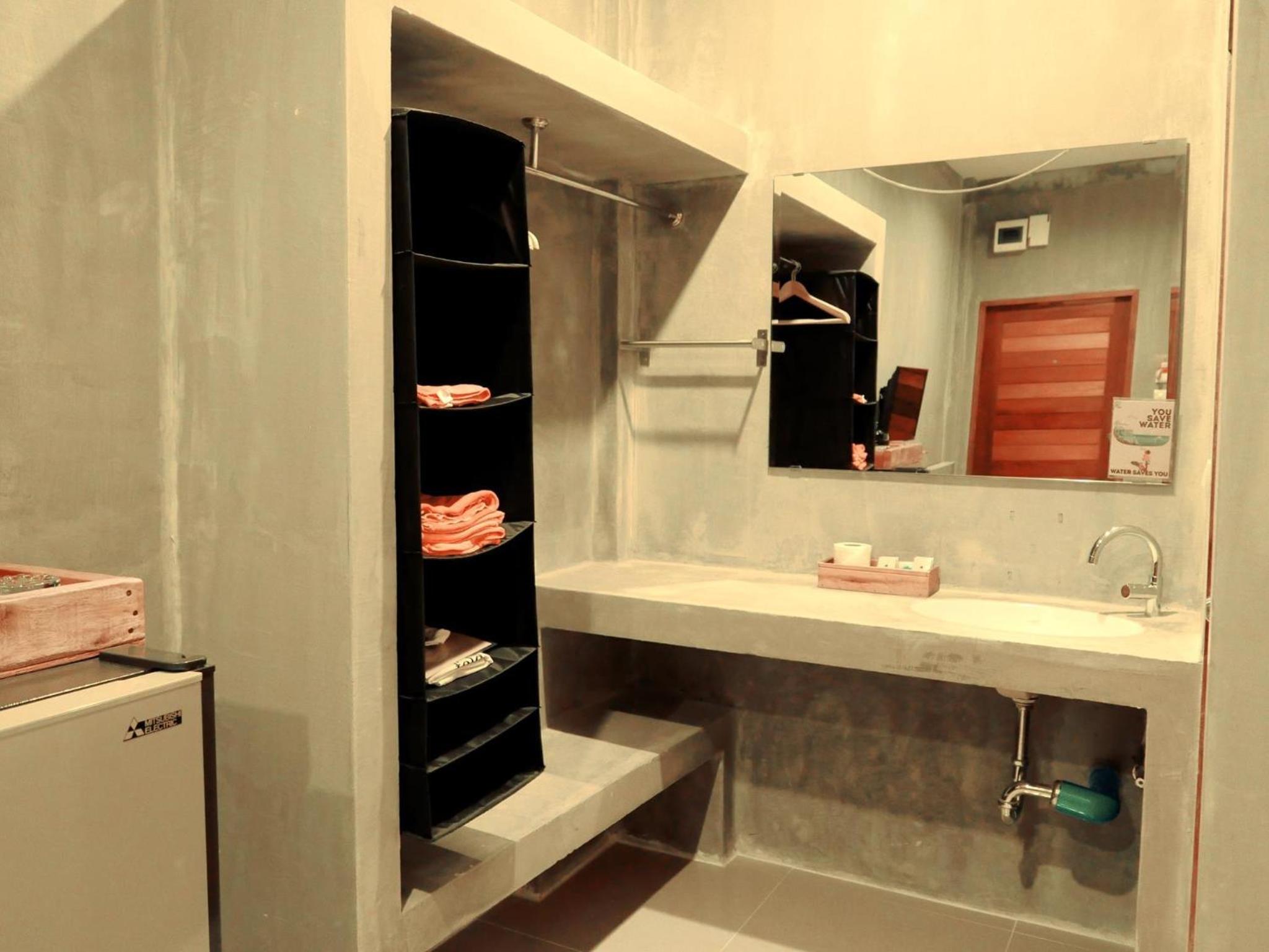 Triple Room with Terrace photo 2