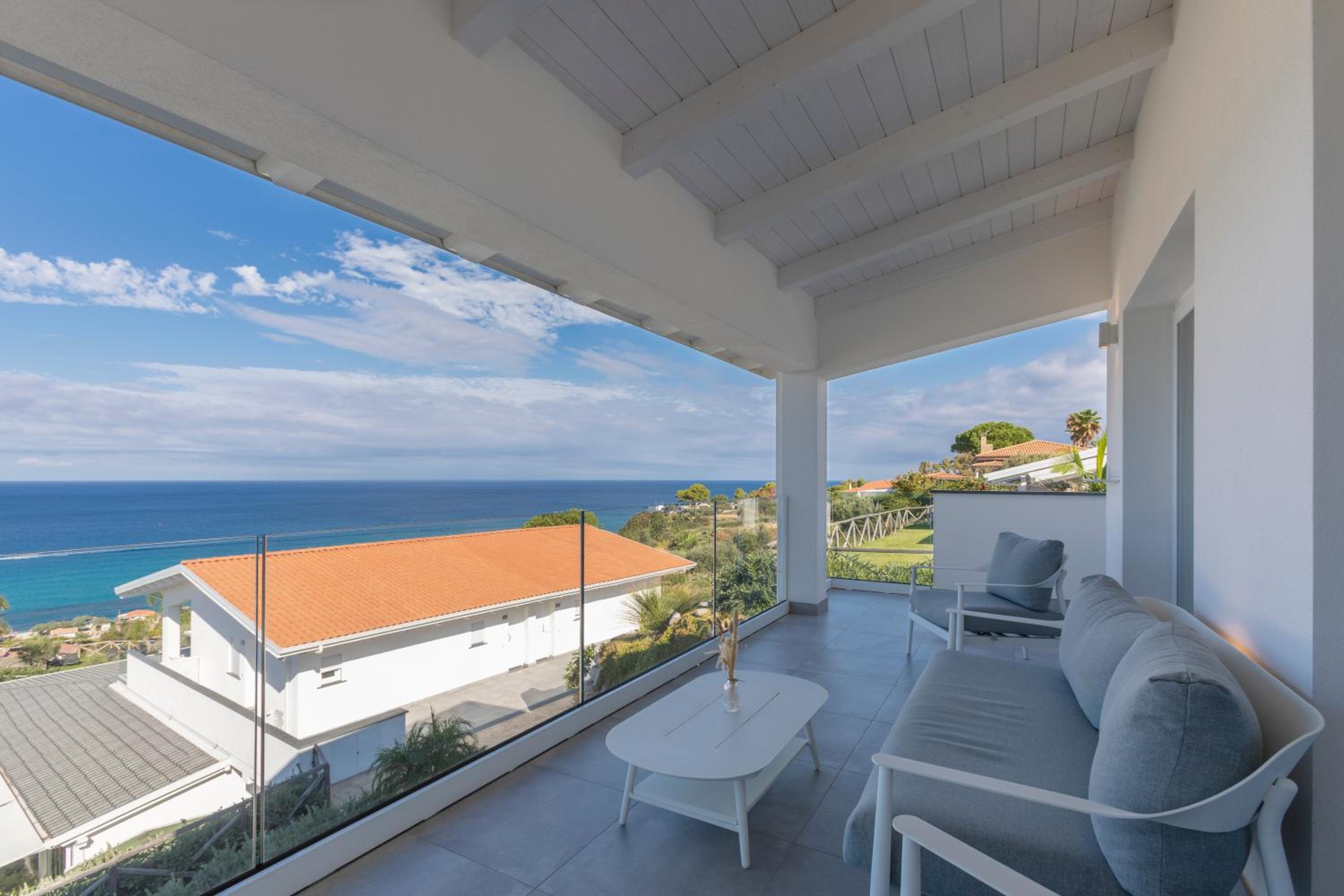 Superior Suite with Sea View