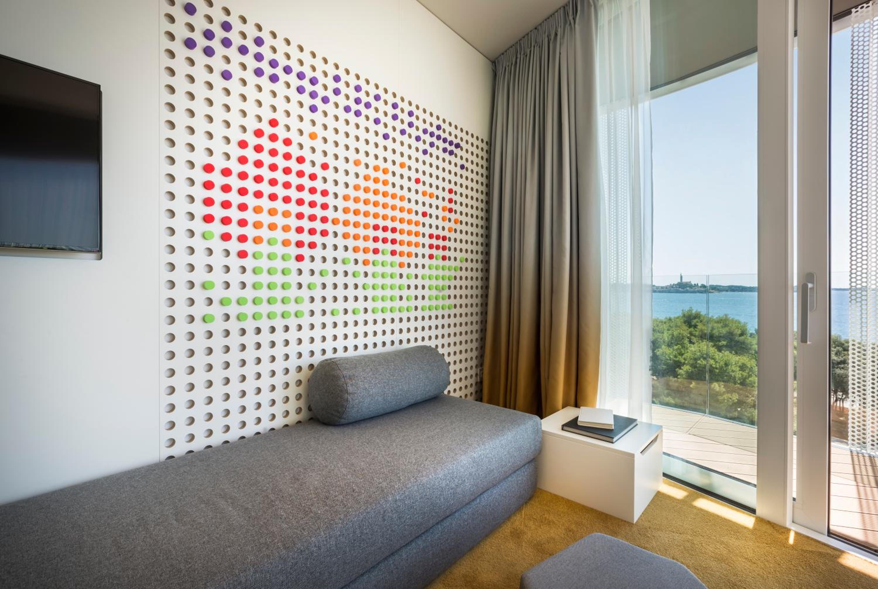 Grand Double or Twin Room with Sofa Bed - Photo 4