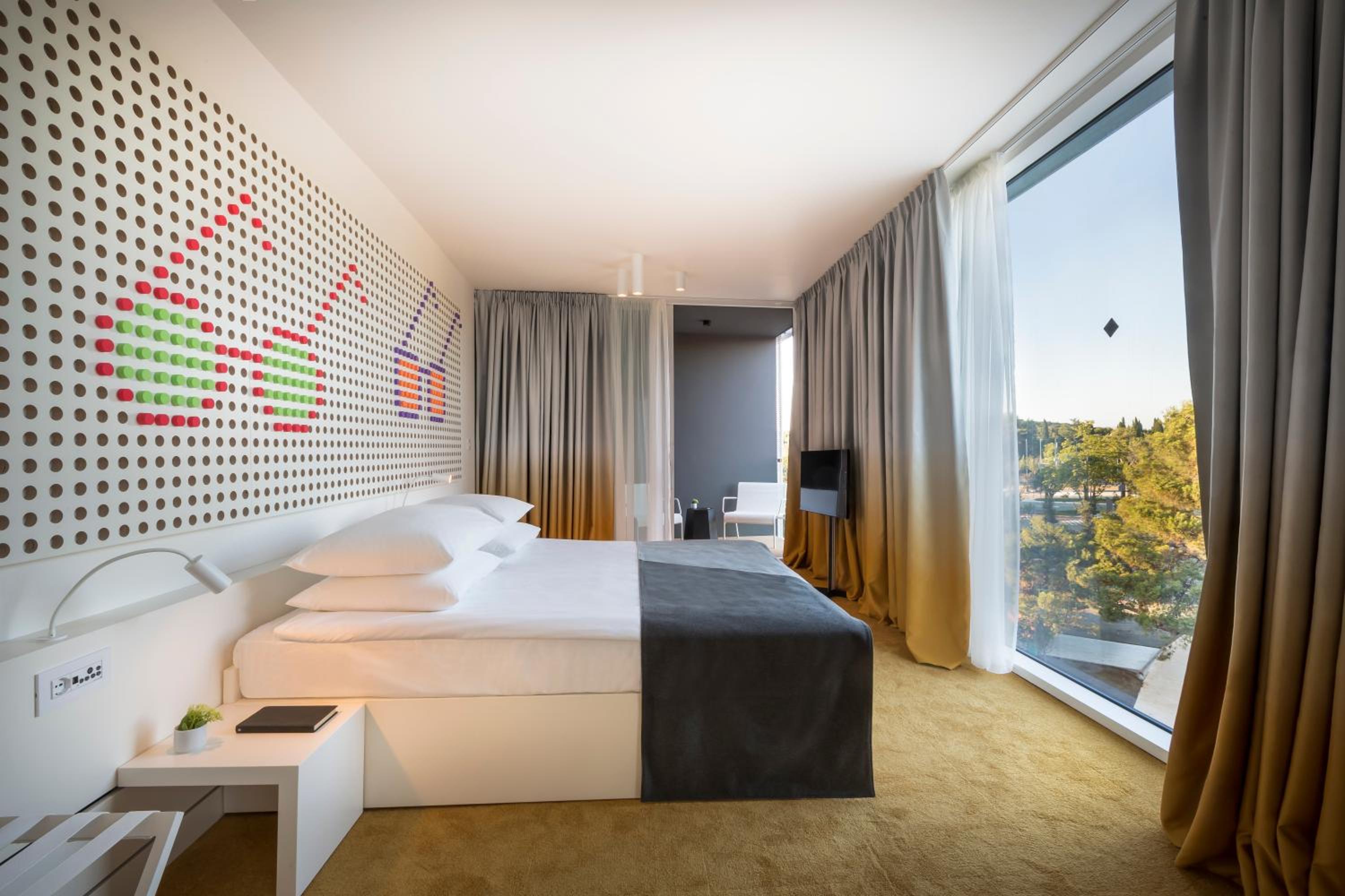 Classic Double Room - Photo 1