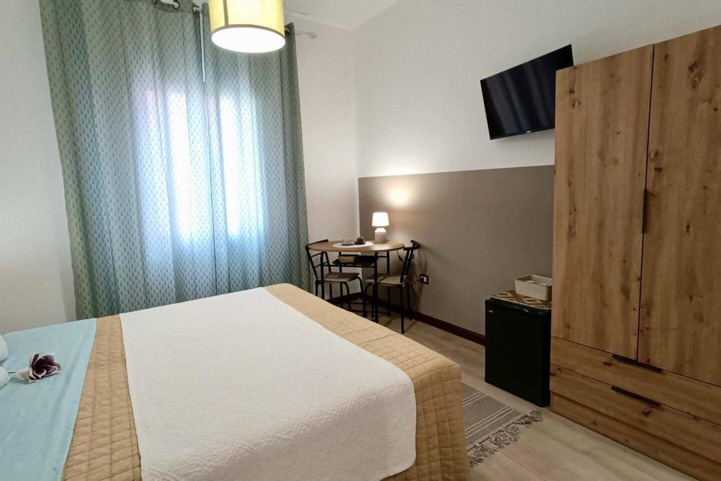 Deluxe Room photo 2