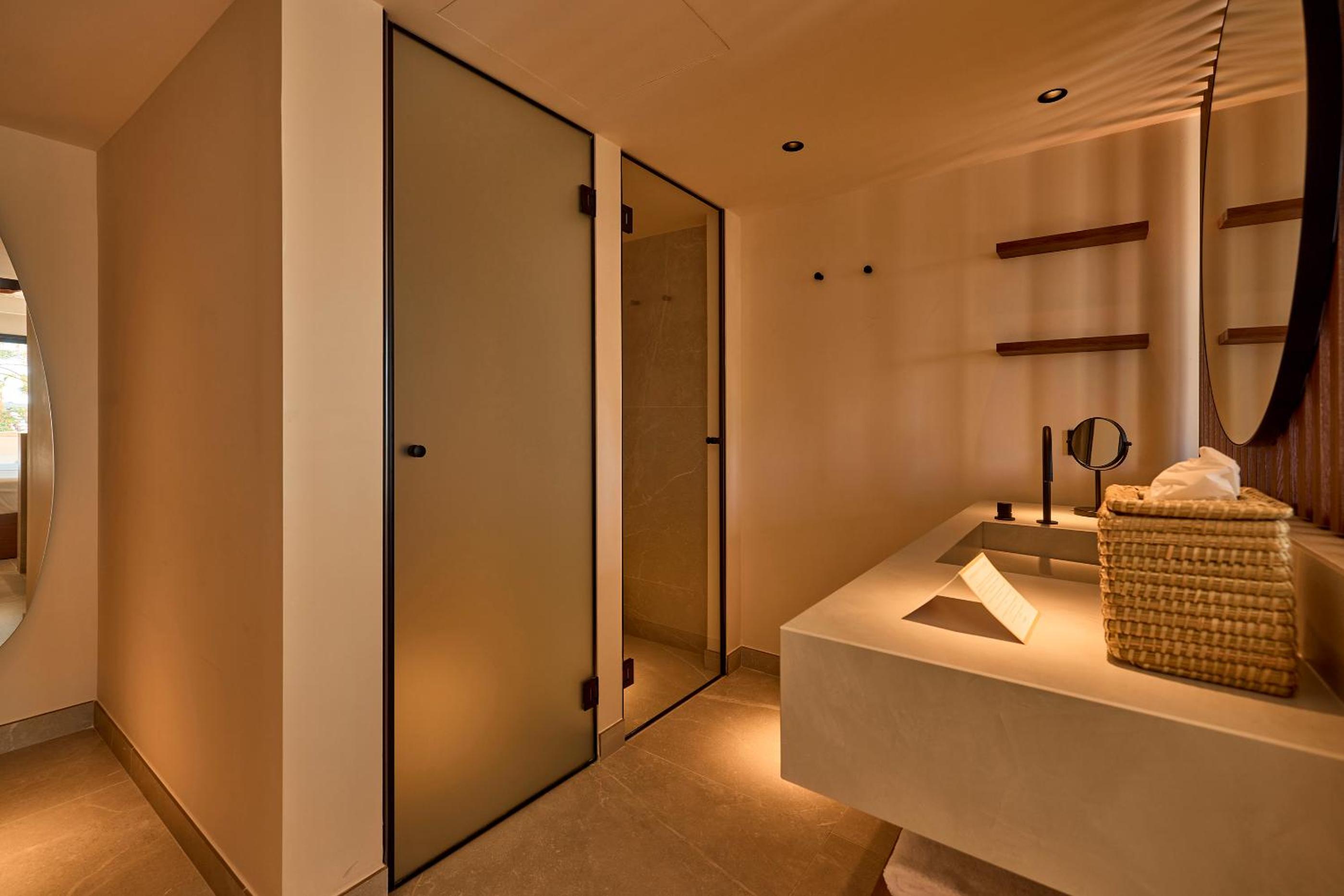 Flow Standard Double Room