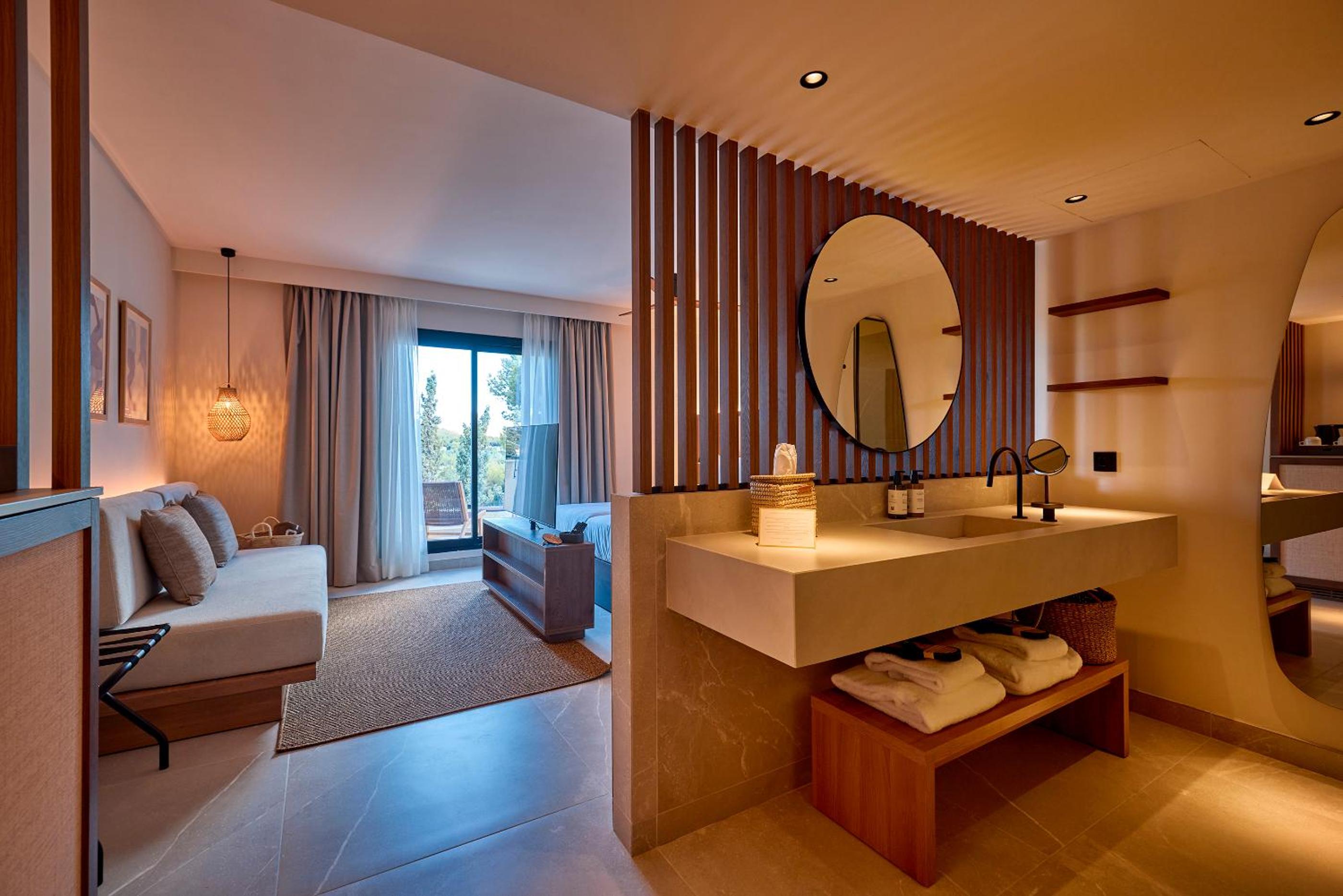 Mandala Deluxe Double Room