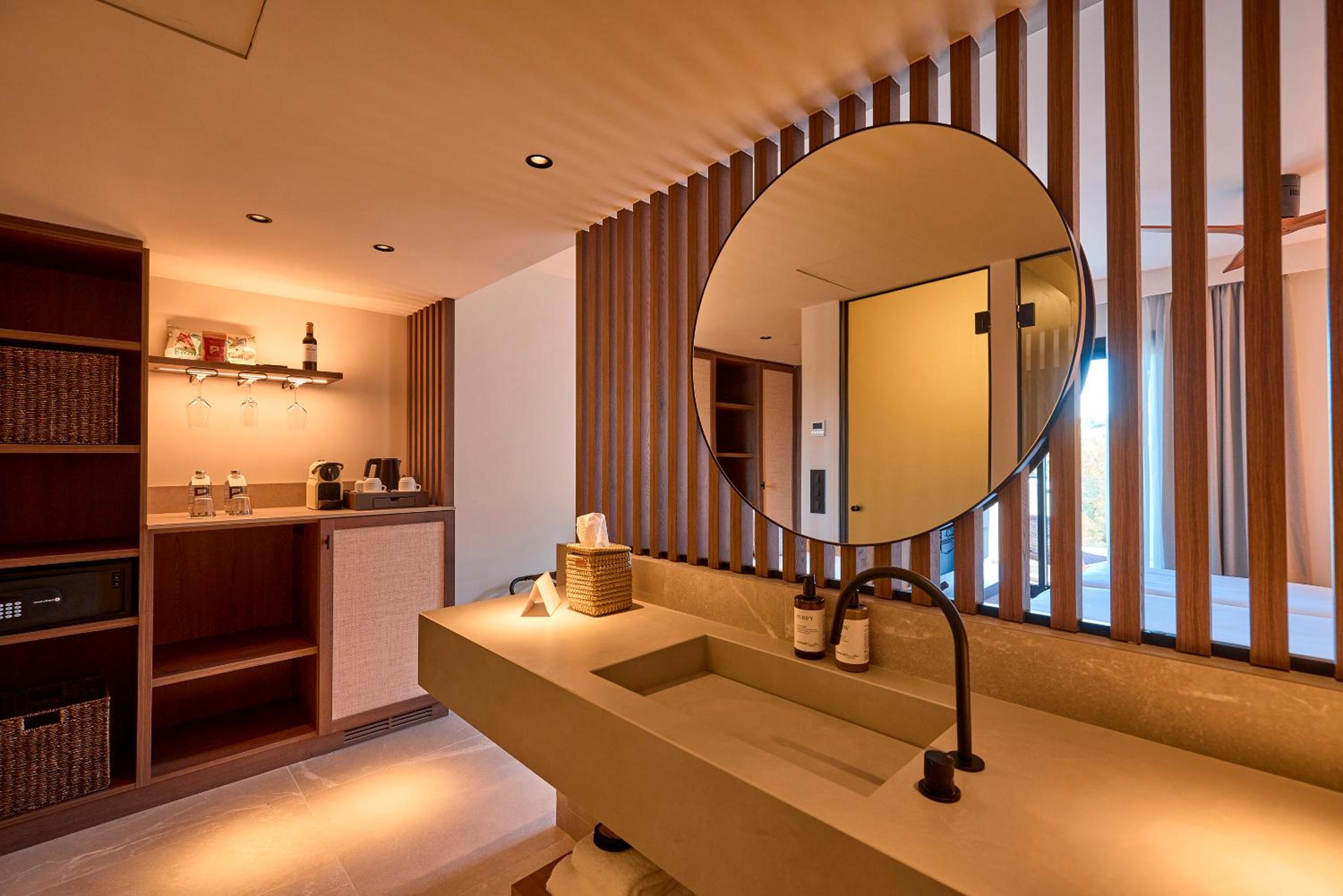 Mandala Deluxe Double Room
