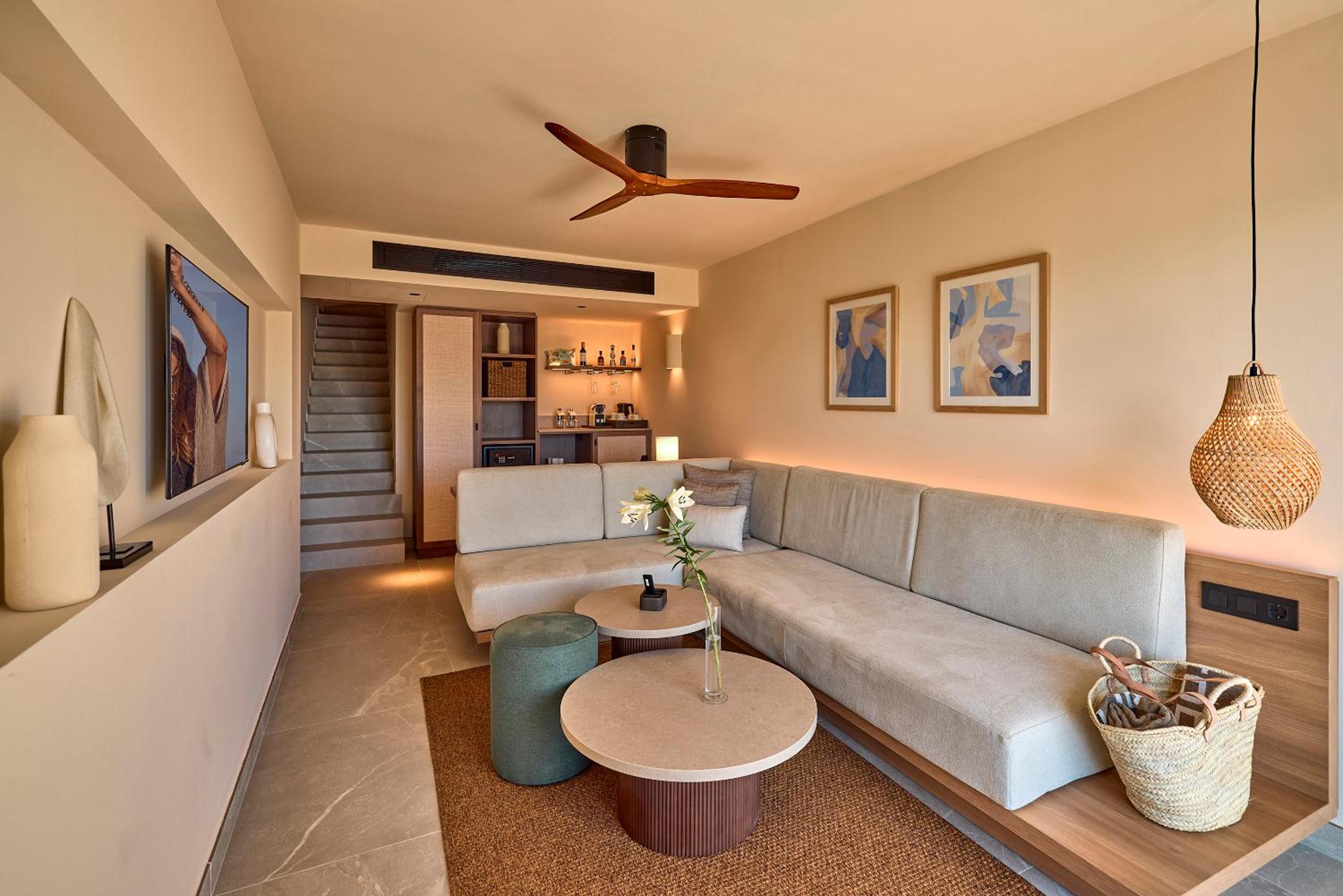 Joy Junior Suite