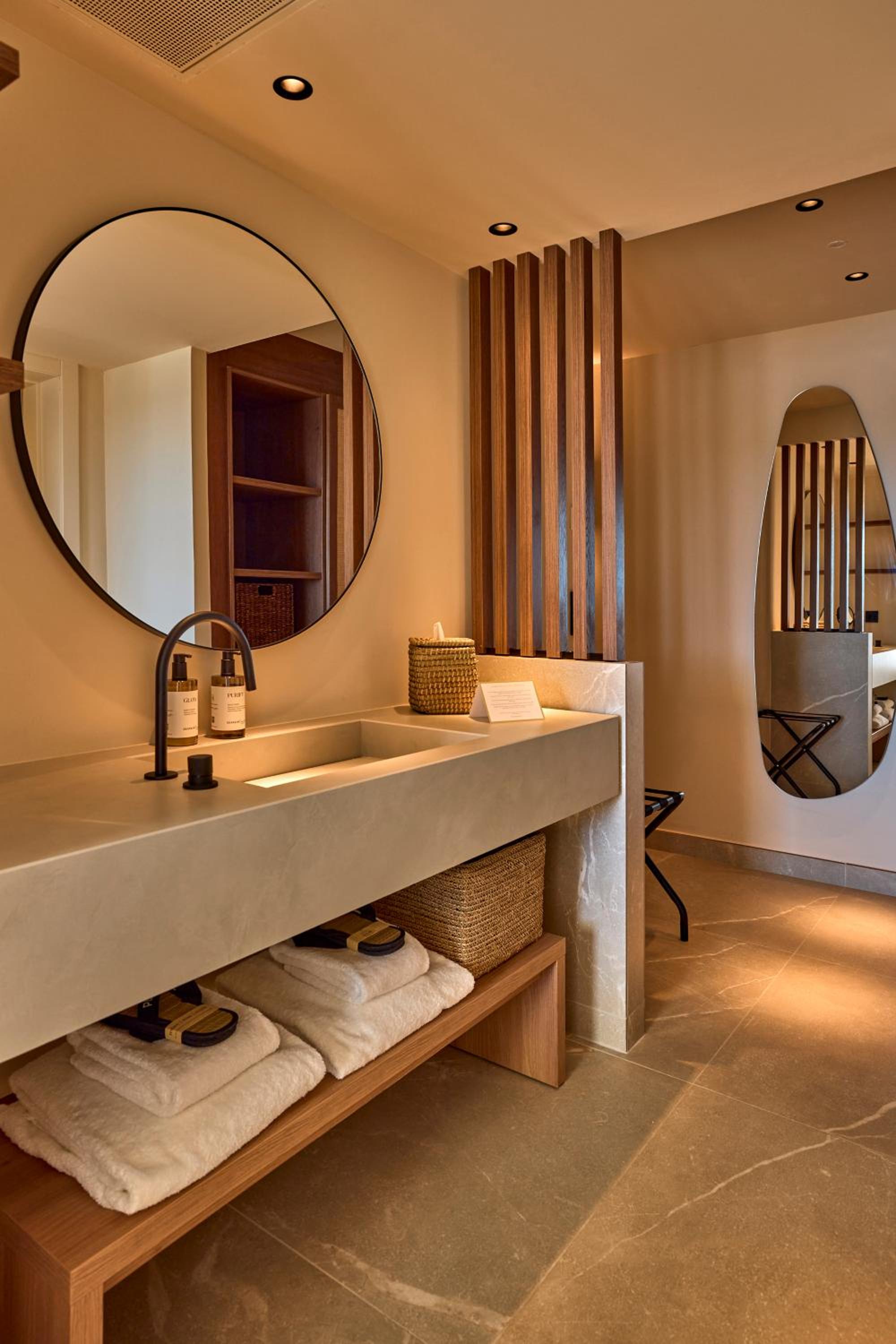 Joy Junior Suite