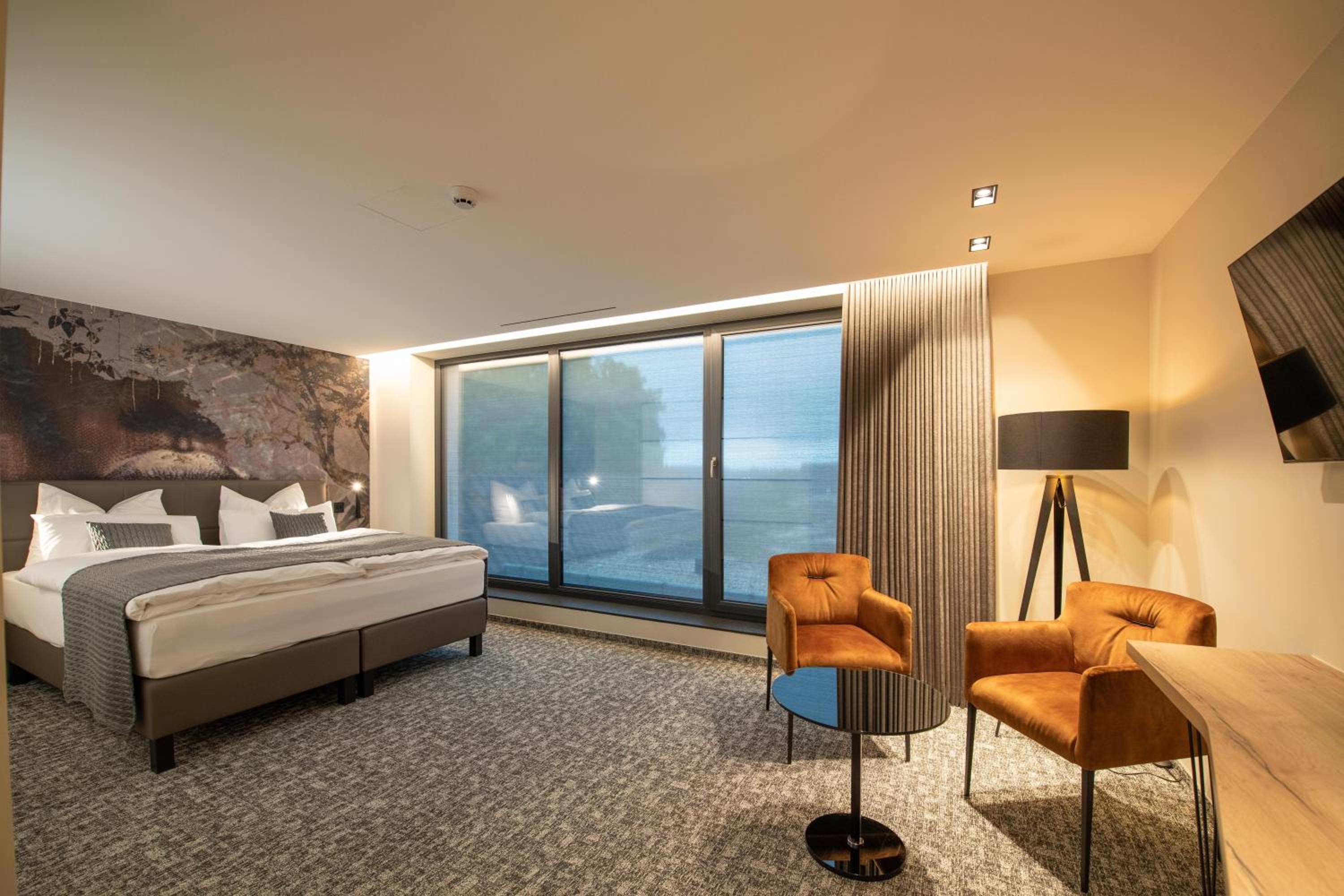 Deluxe Family Suite