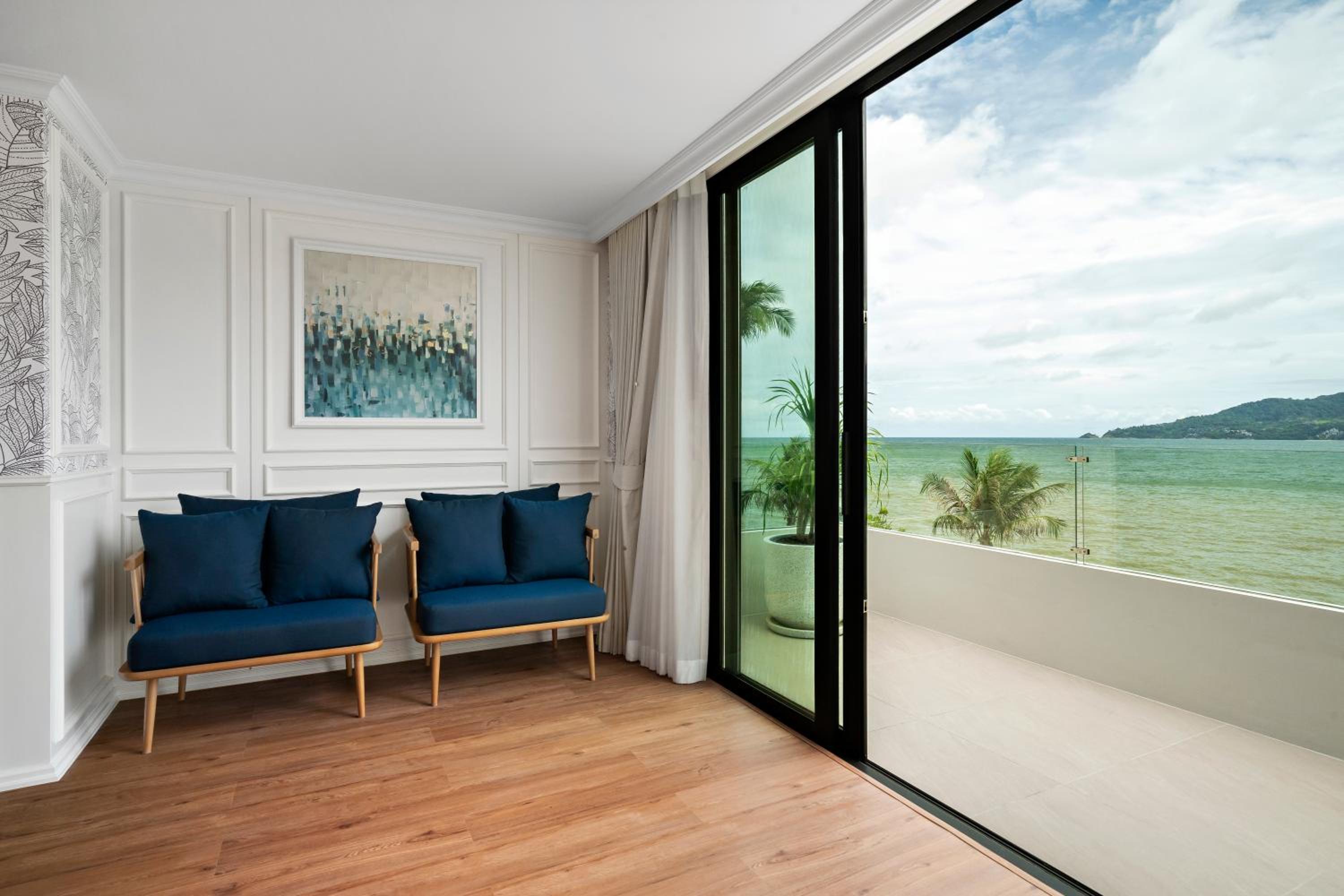 Junior Suite with Ocean View