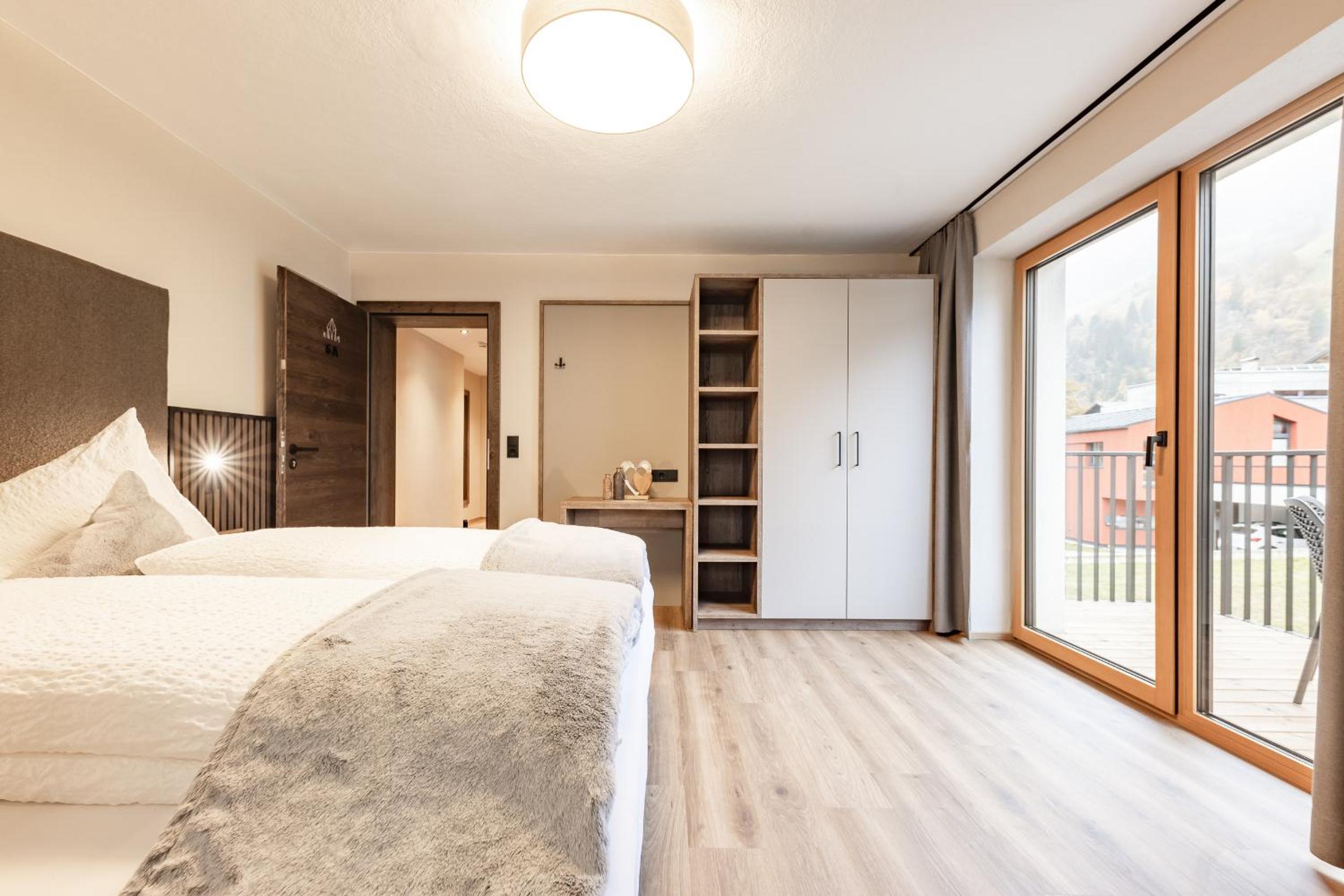 Double Room with Mountain View