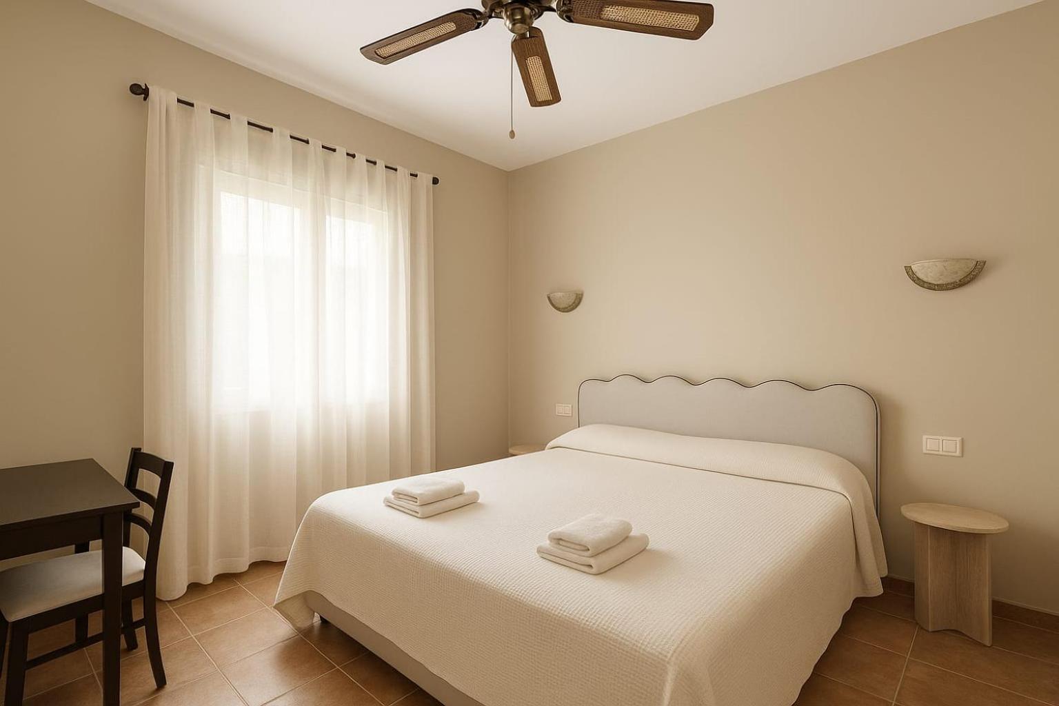 Deluxe Queen Room