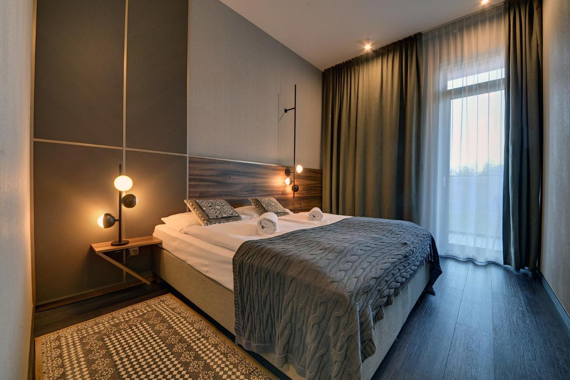 Quadruple Room with Mountain View photo 2
