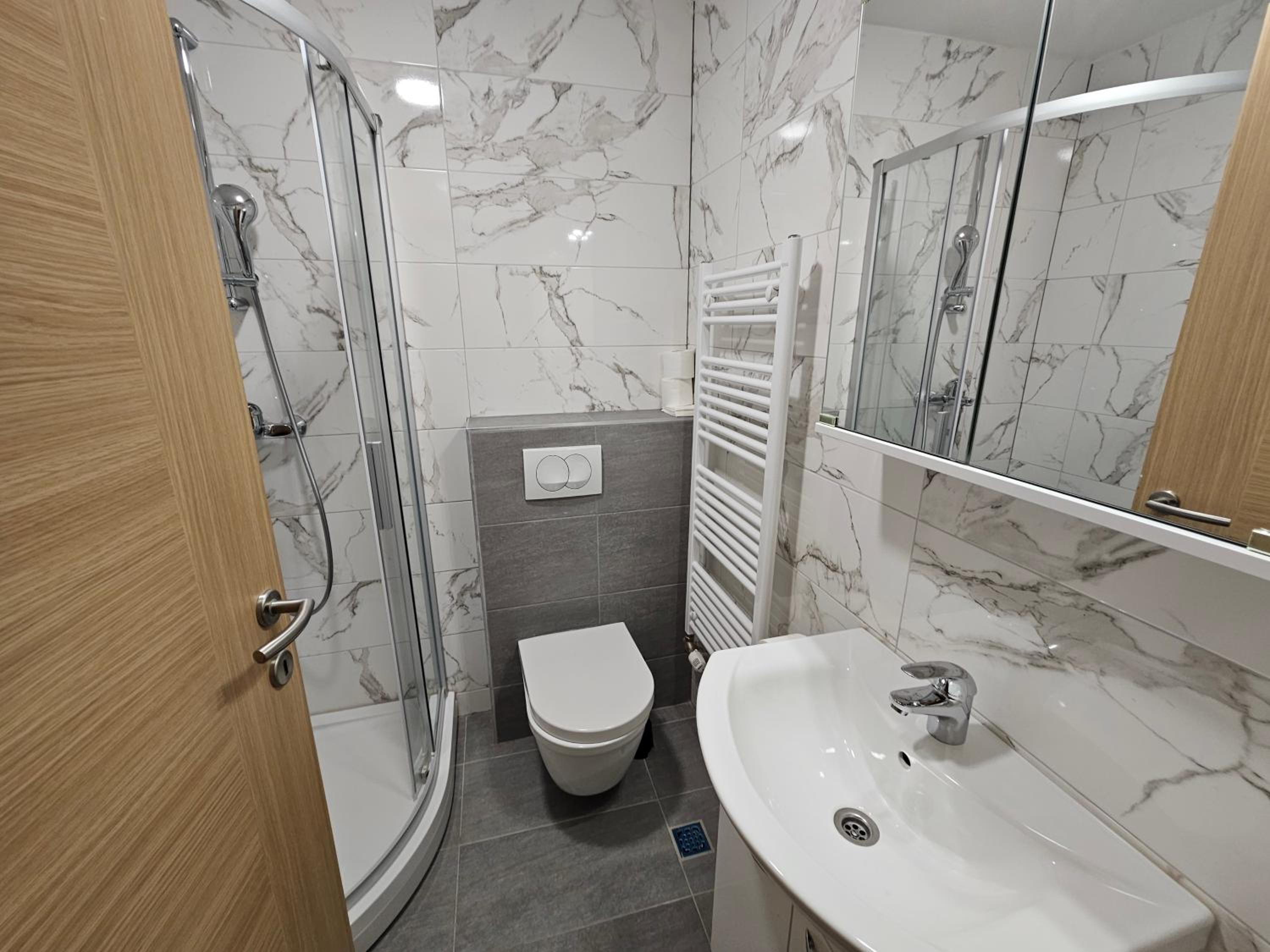 Superior One-Bedroom Apartment with Balcony photo 2