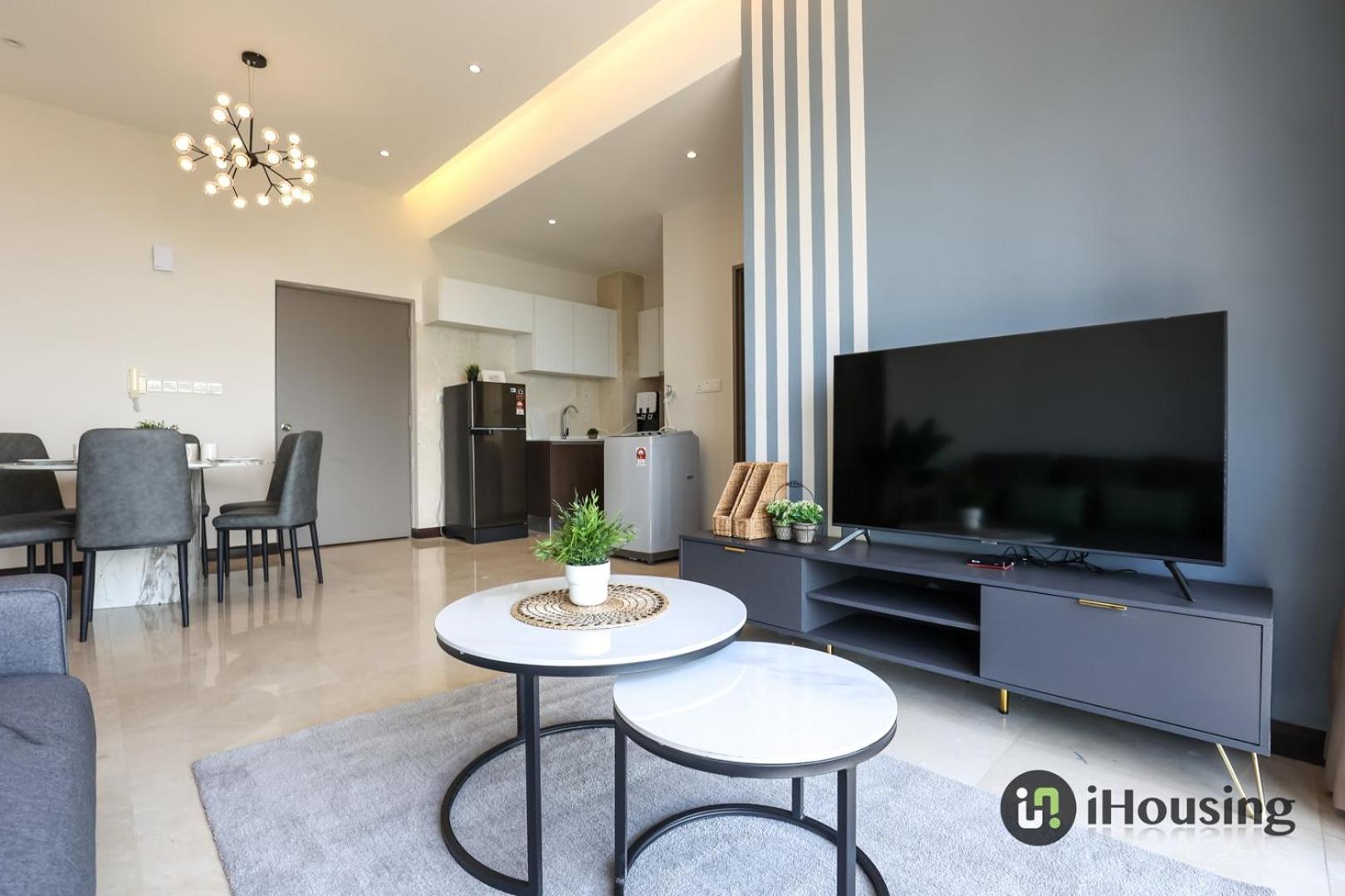 Two-Bedroom Deluxe Apartment - Photo 1