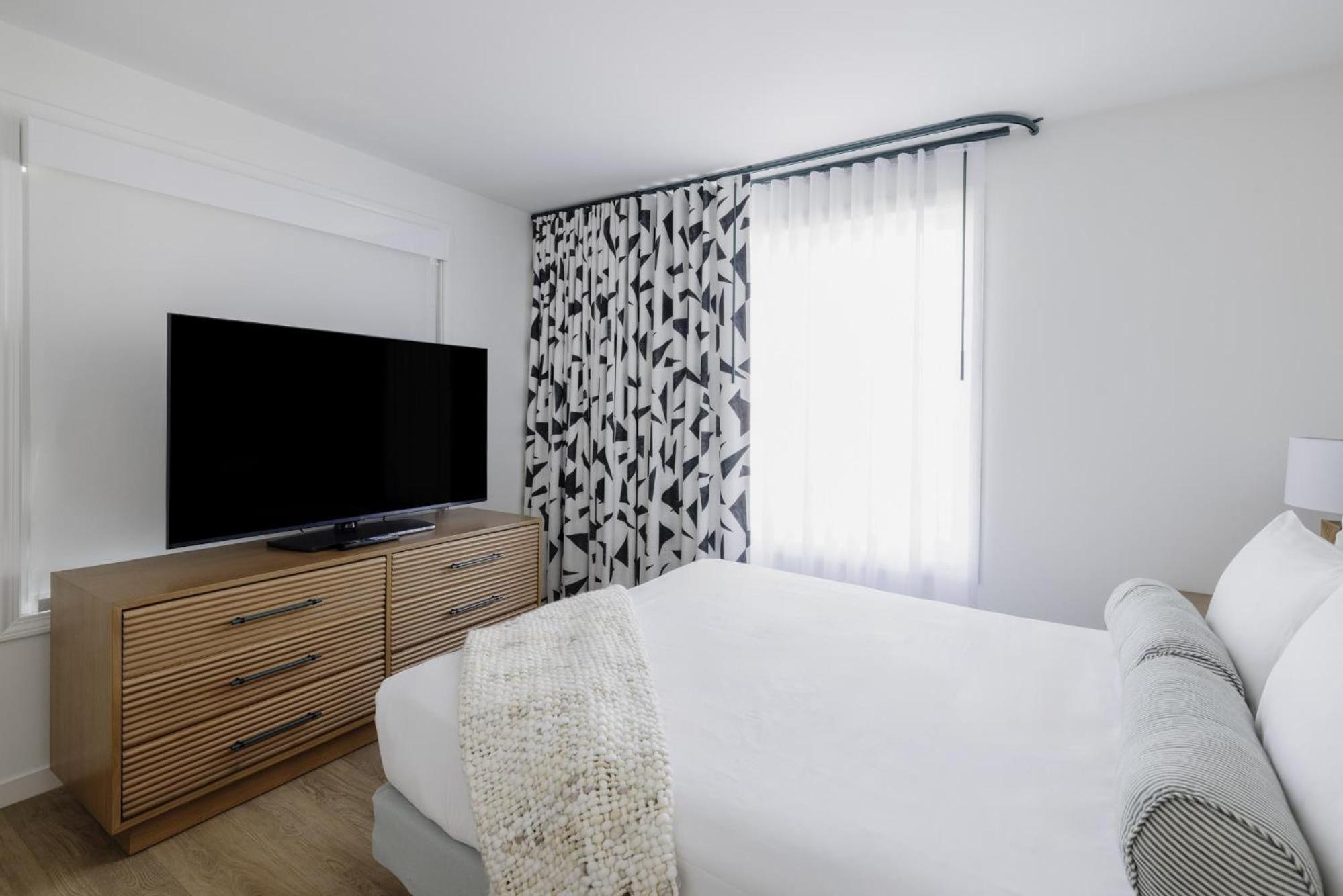 Three-Bedroom Premium Apartment