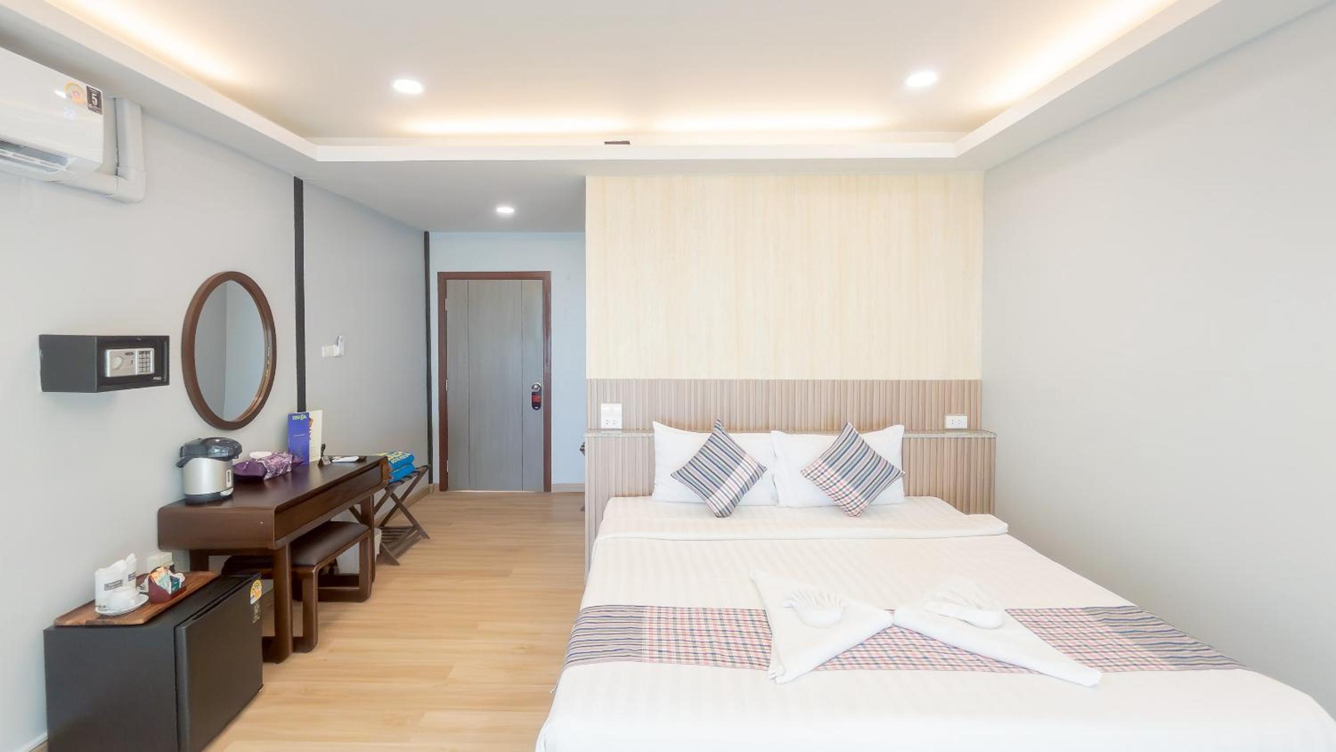 Deluxe Double Room with Sea View