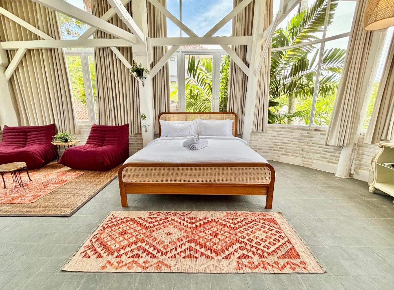 Junior Suite with Balcony photo 2