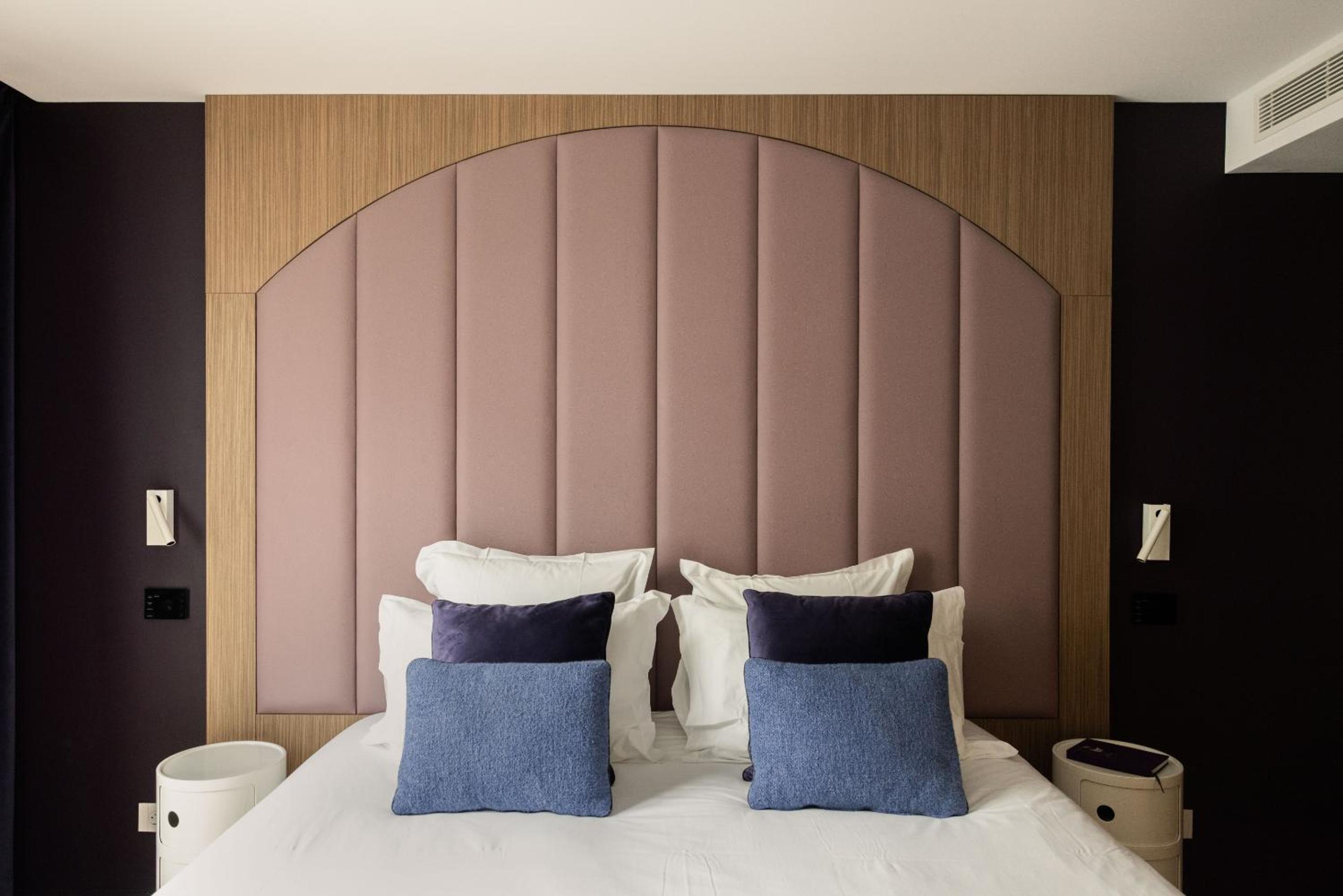 Junior Suite with Balcony photo 1