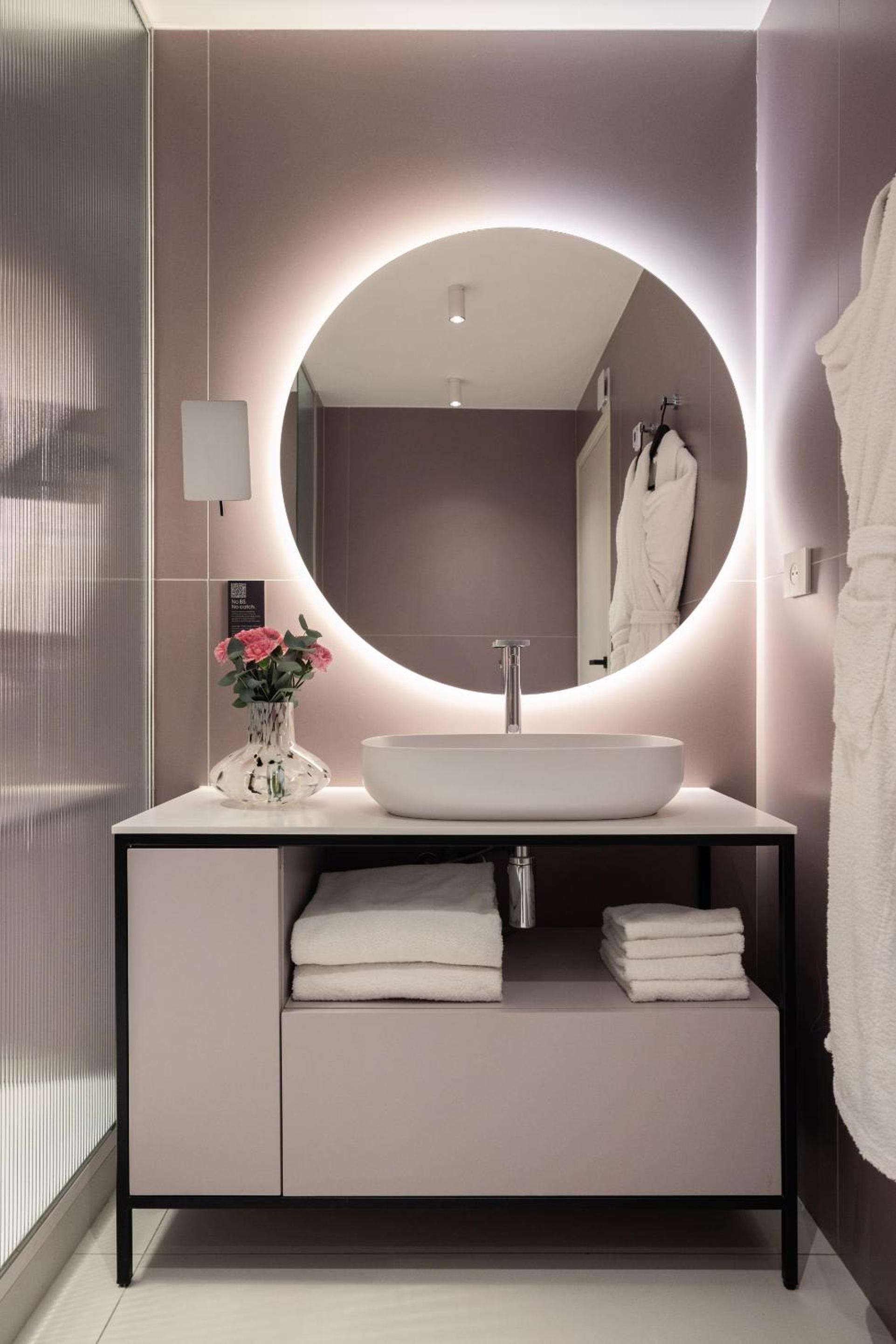 Junior Suite with Balcony photo 2