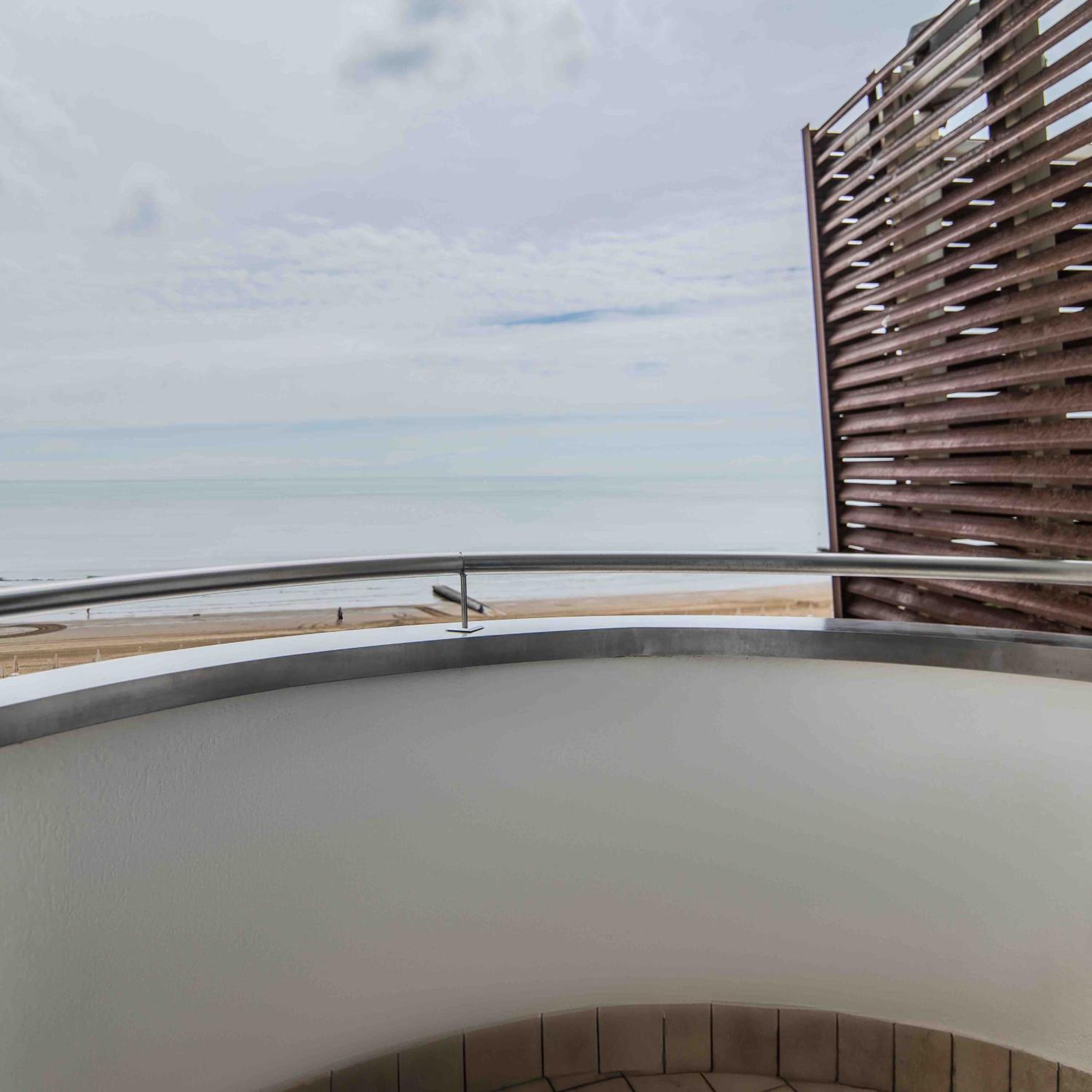 Double or Twin Room with Sea View photo 2