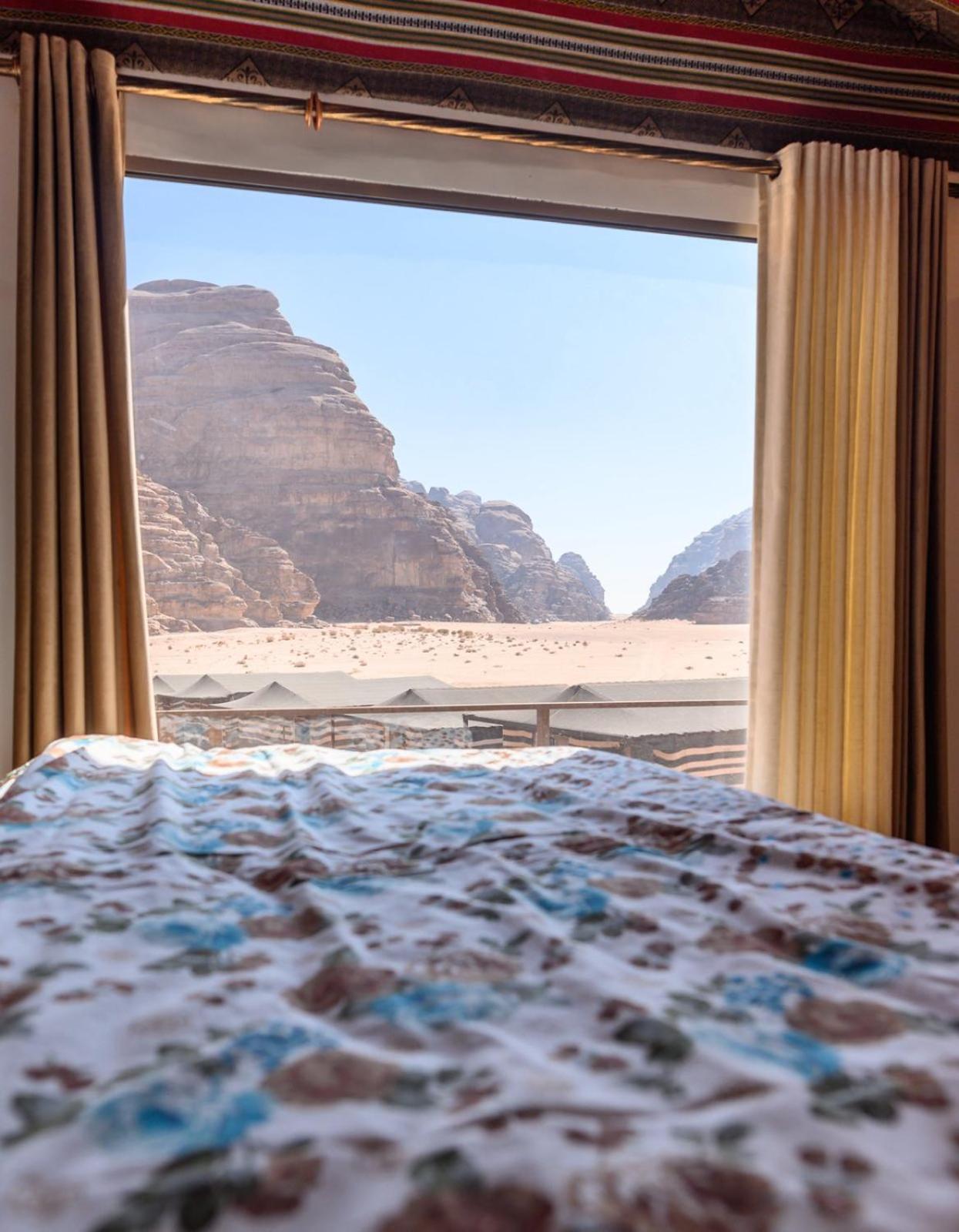 King Room with Mountain View photo 1