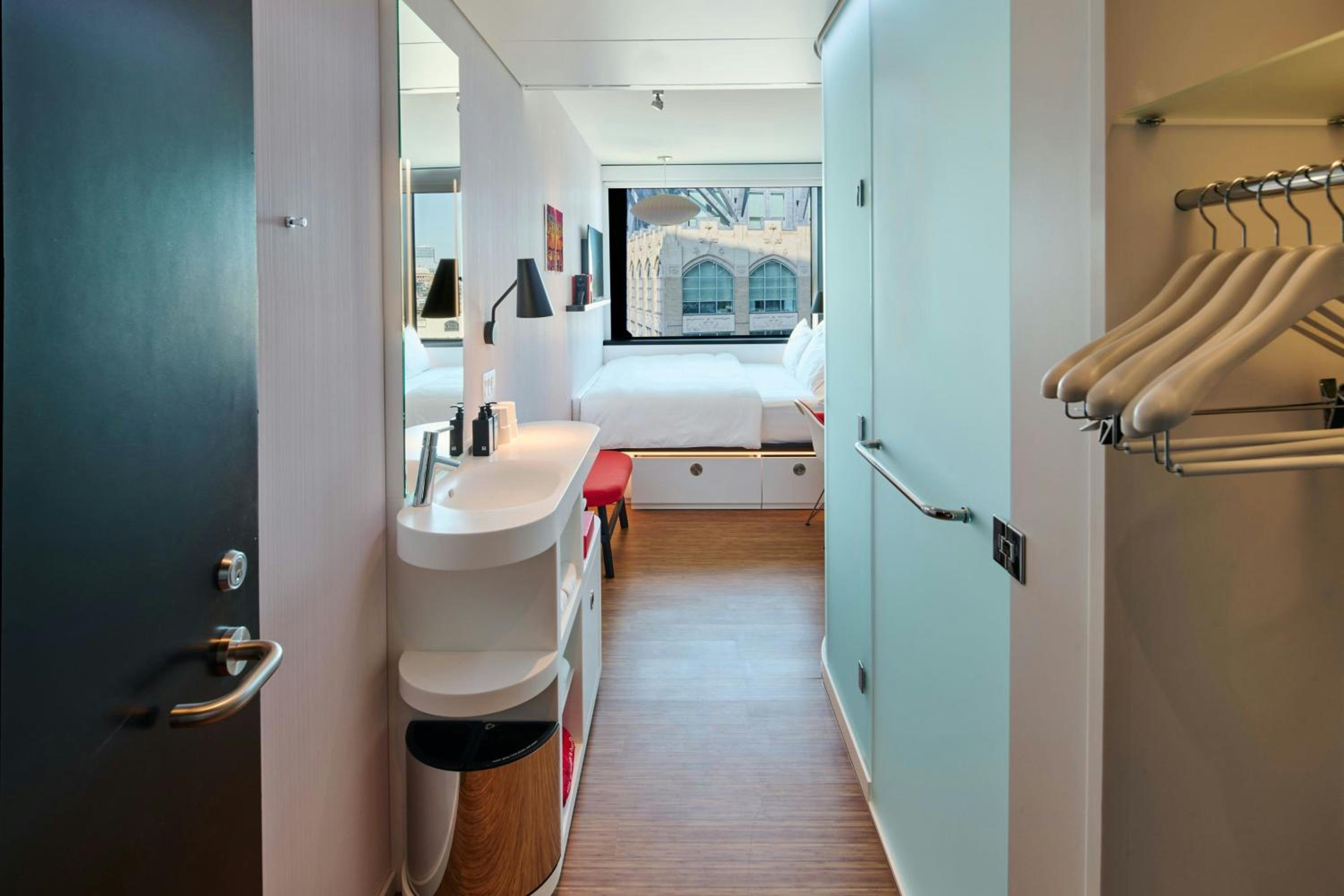 King Room - High Floor - Photo 8
