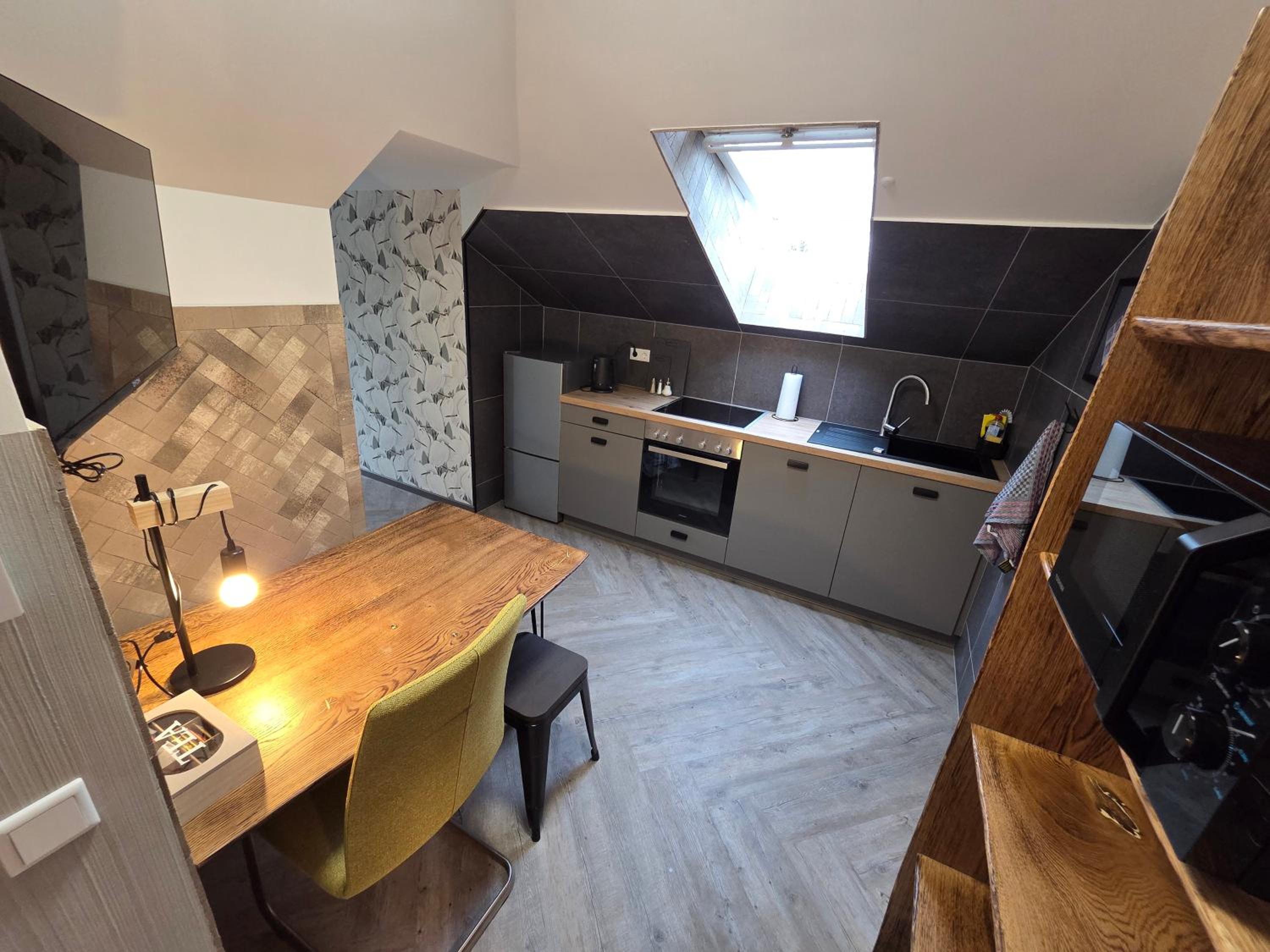 Twin Room with Shared Bathroom