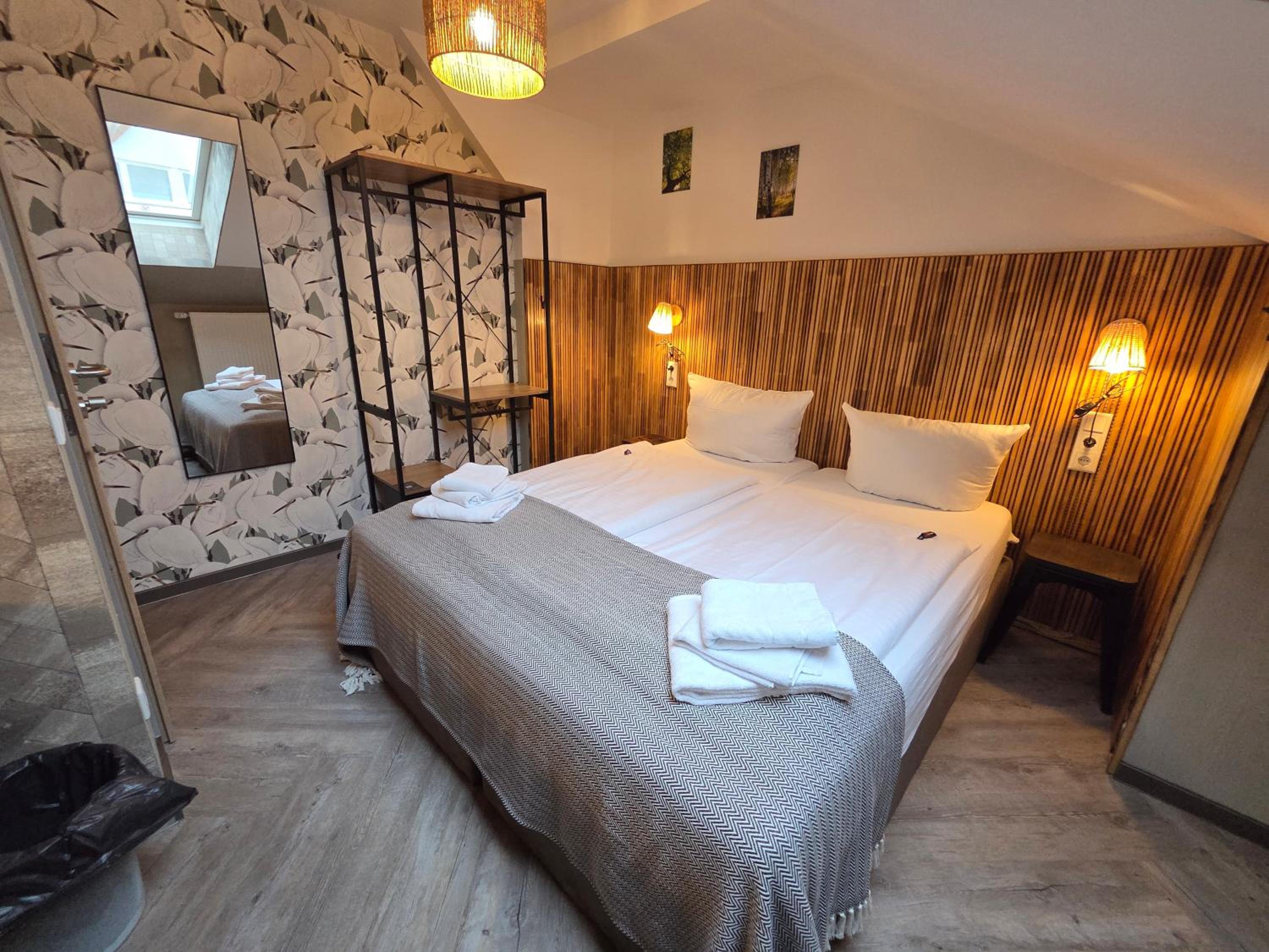 Twin Room with Shared Bathroom