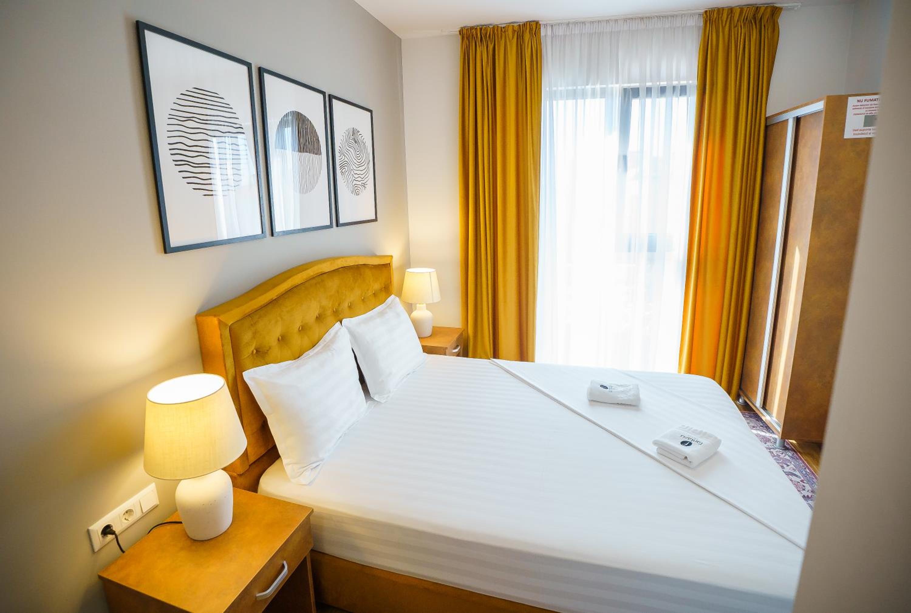Double Room with Spa Bath photo 2