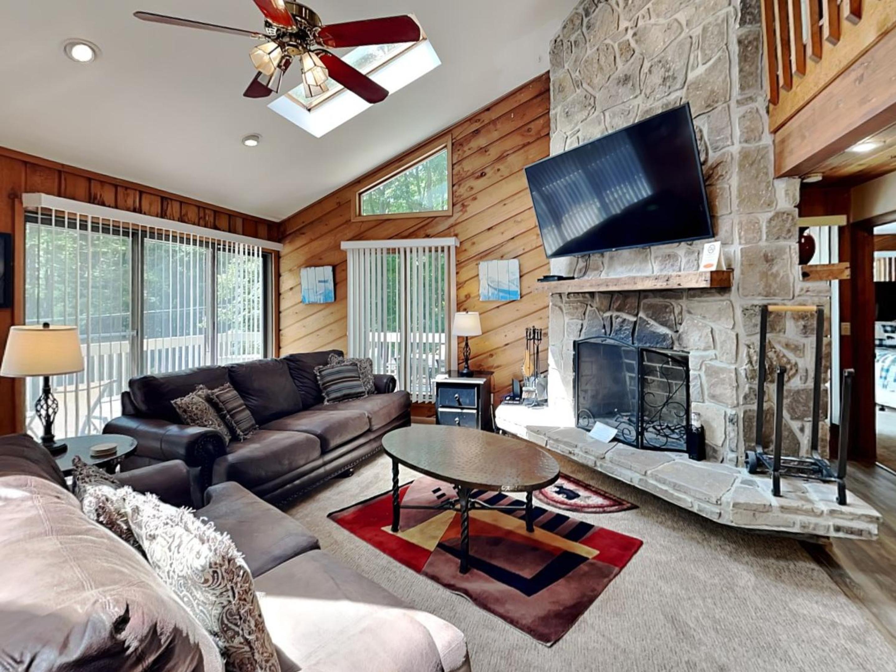 Three-Bedroom House photo 1