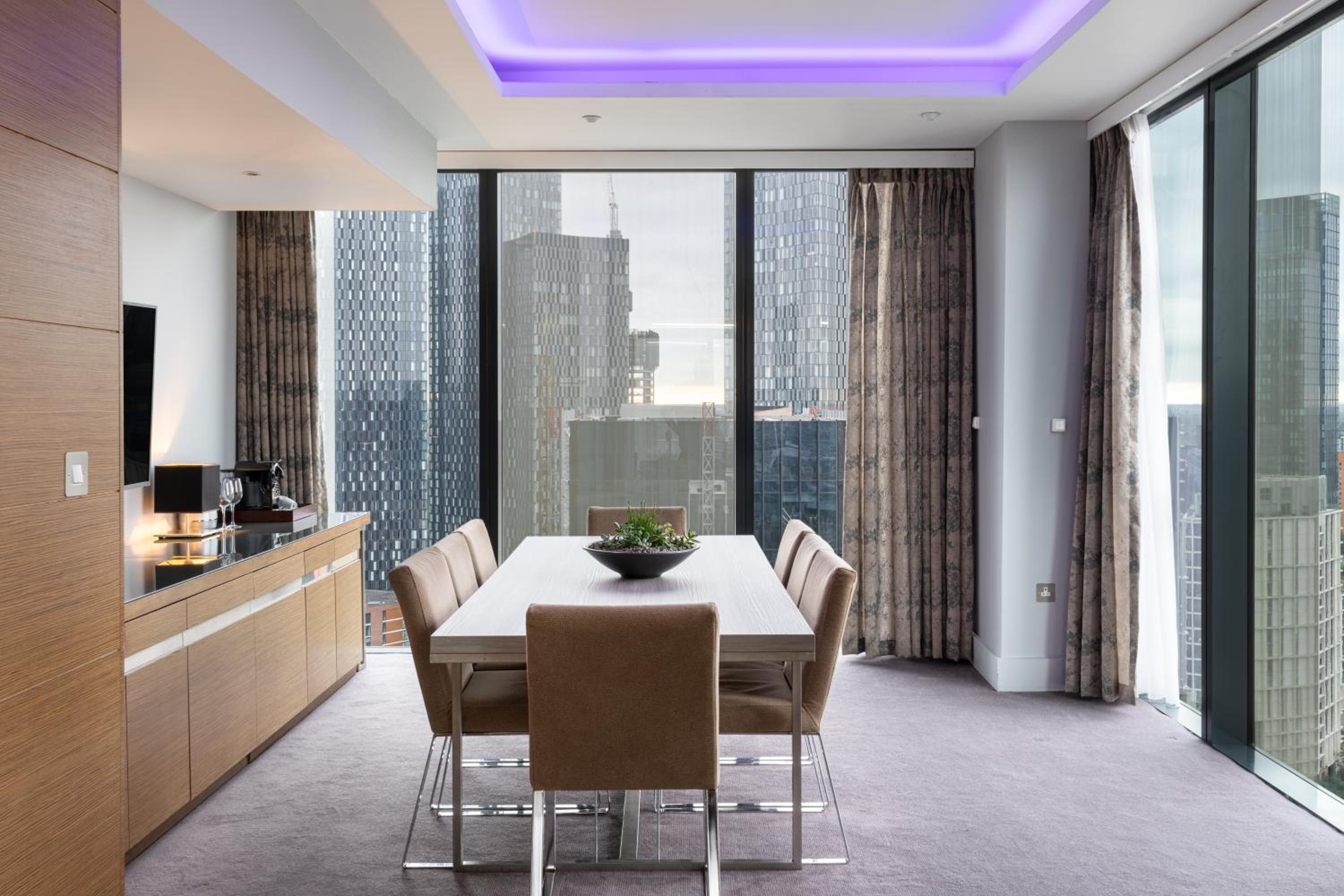 Presidential Suite photo 3
