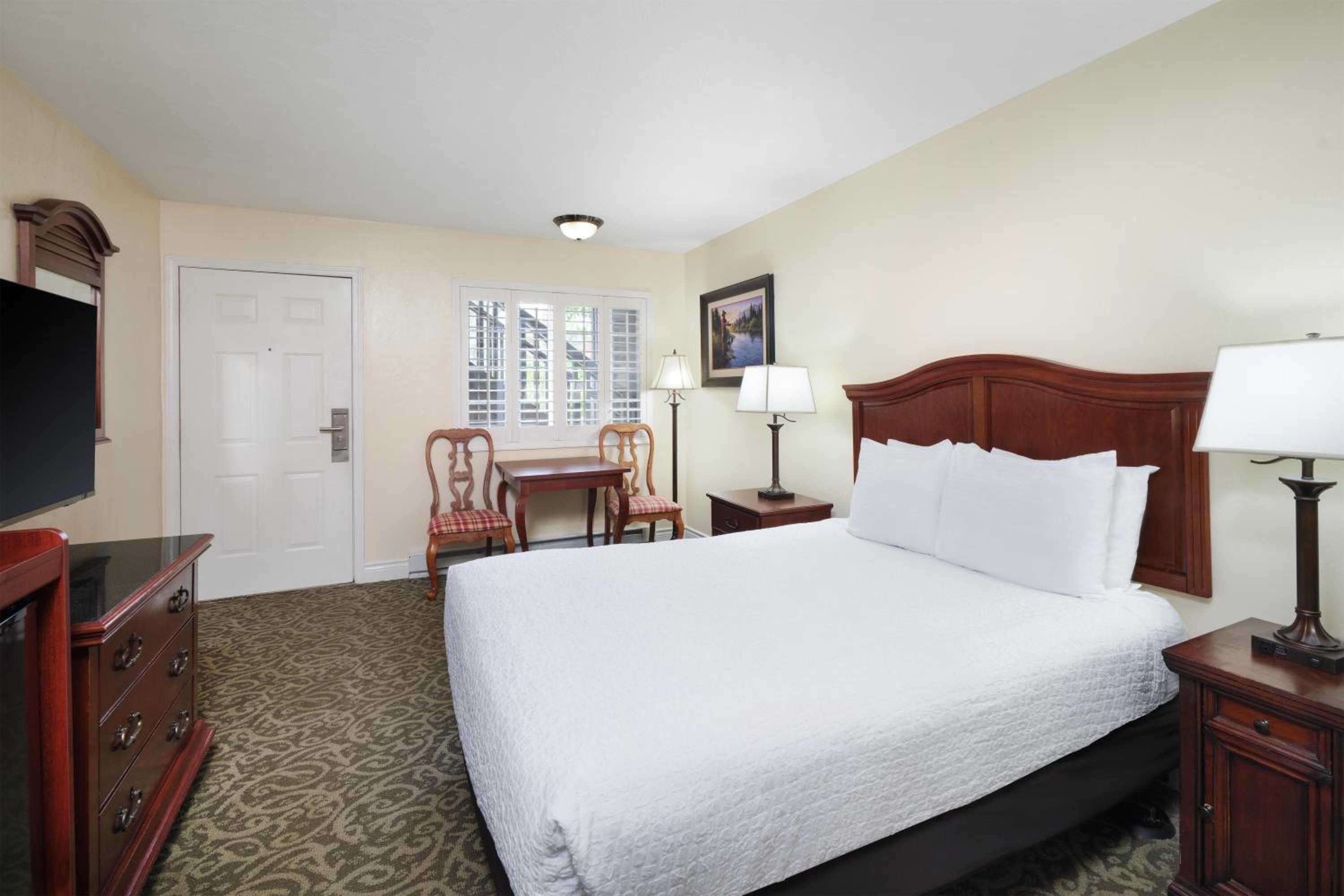 Queen Room with Bath Tub - Disability Access/Non-Smoking
