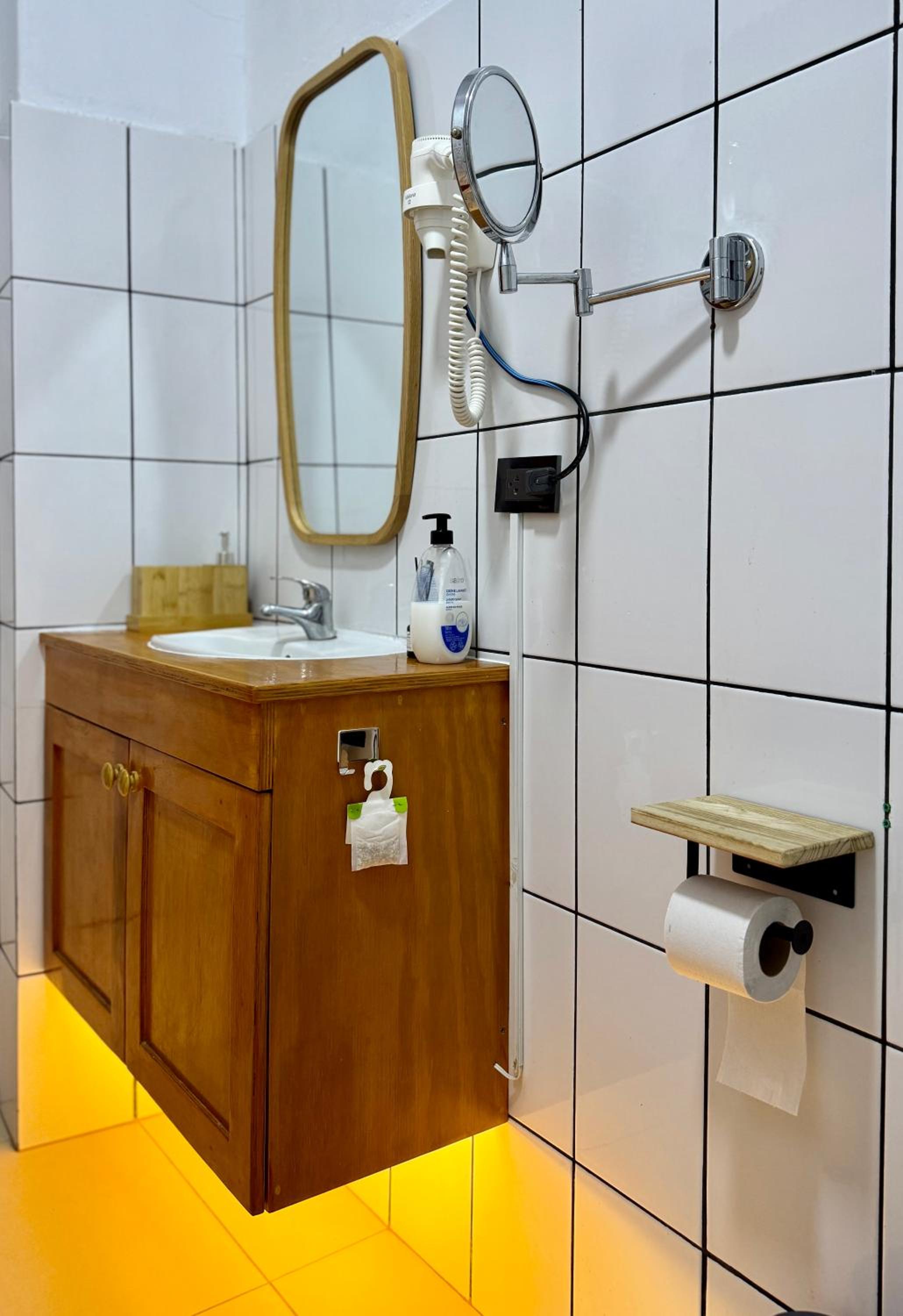 Double Room with Private Bathroom photo 3