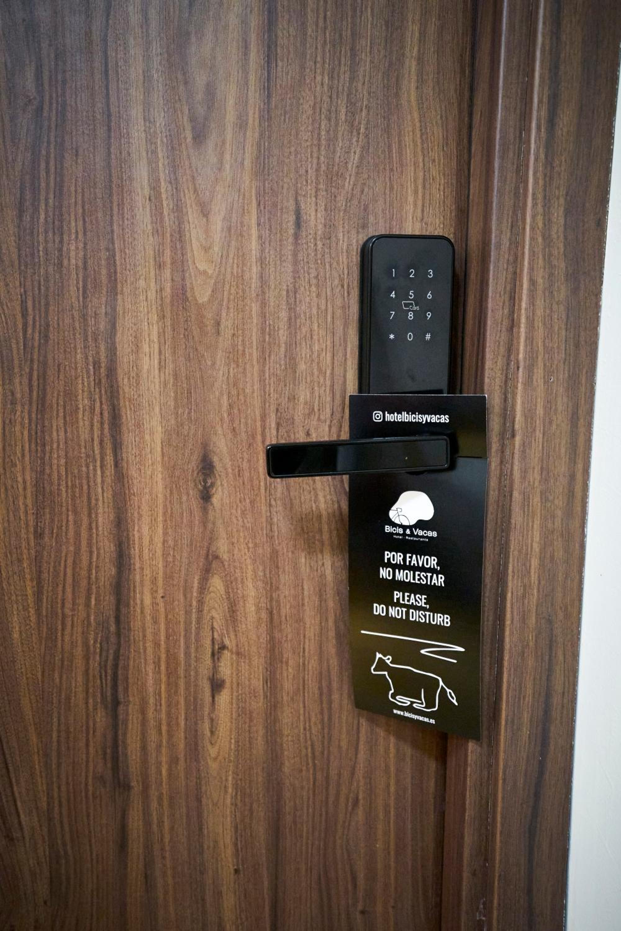 Doble accesible