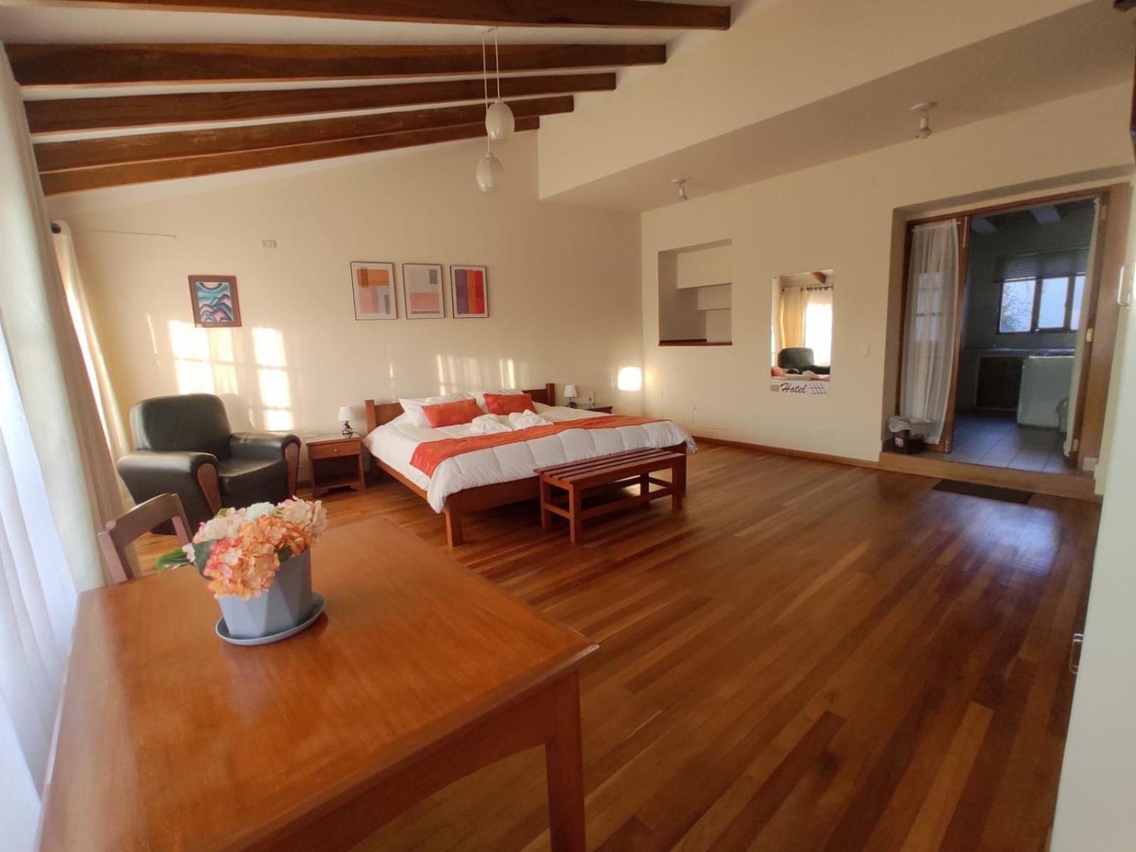 Suite photo 1