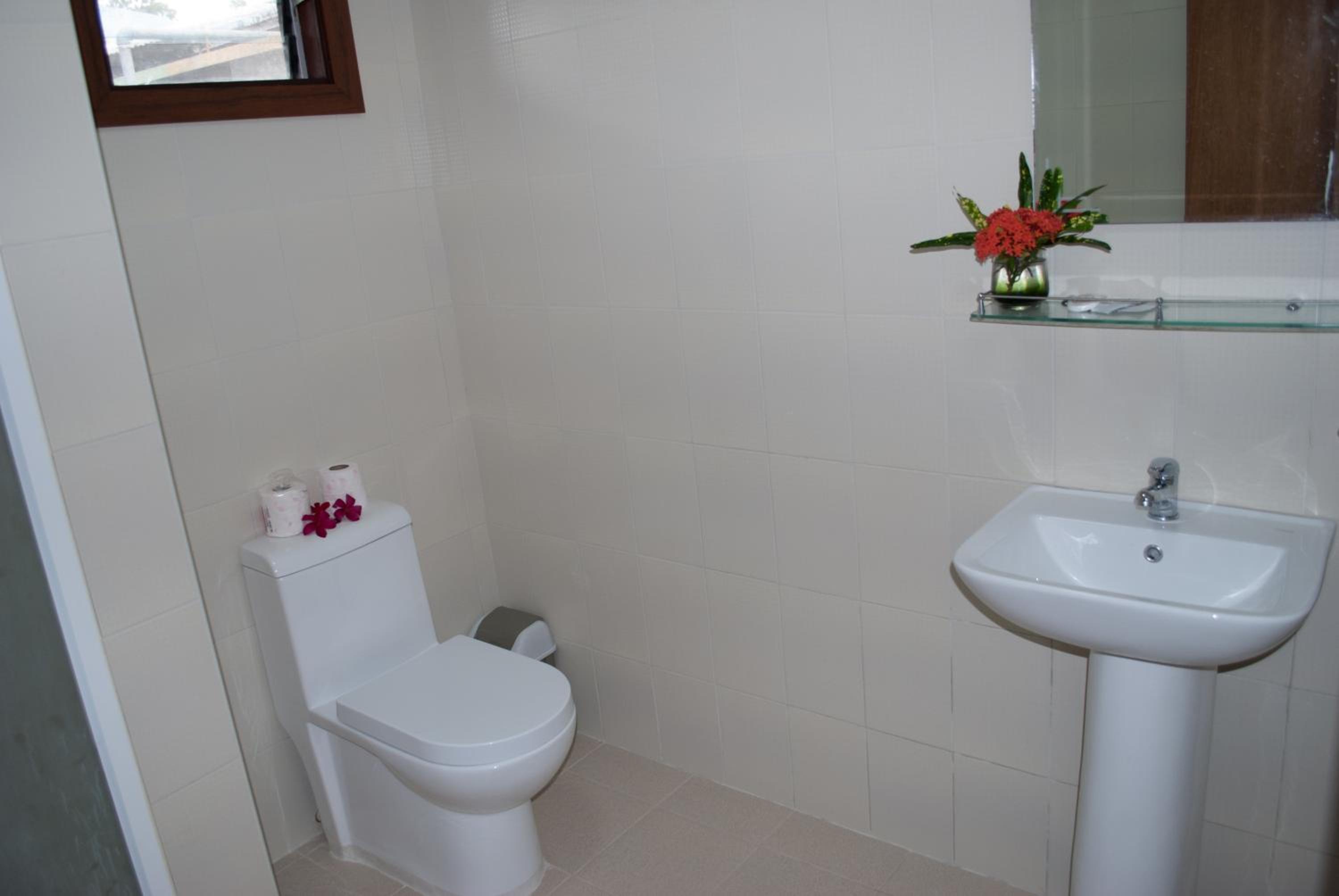 Superior Double or Twin Room - Photo 10