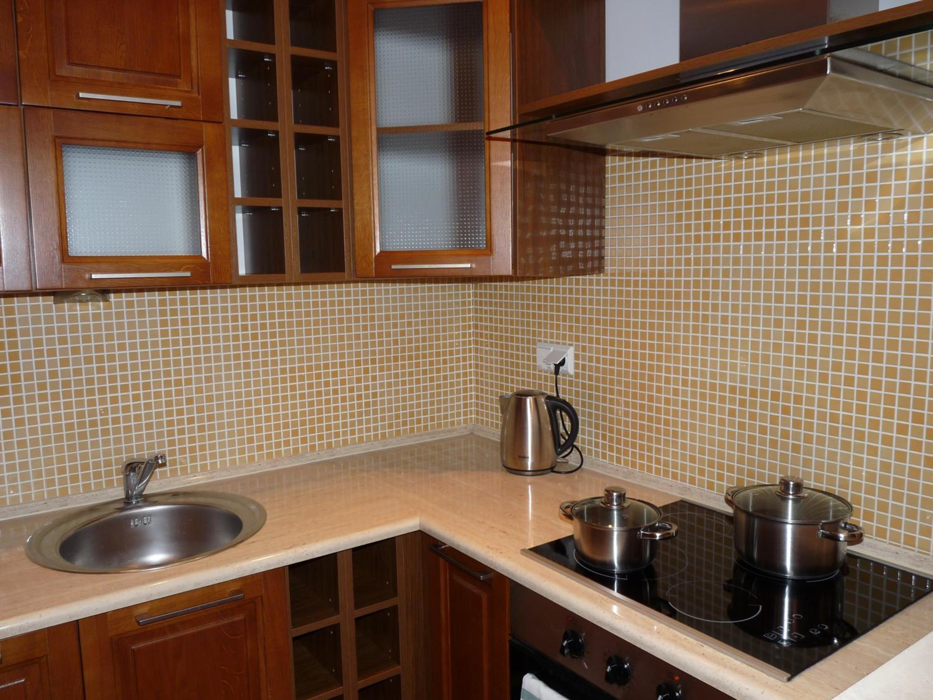 One-Bedroom Apartment - Photo 4