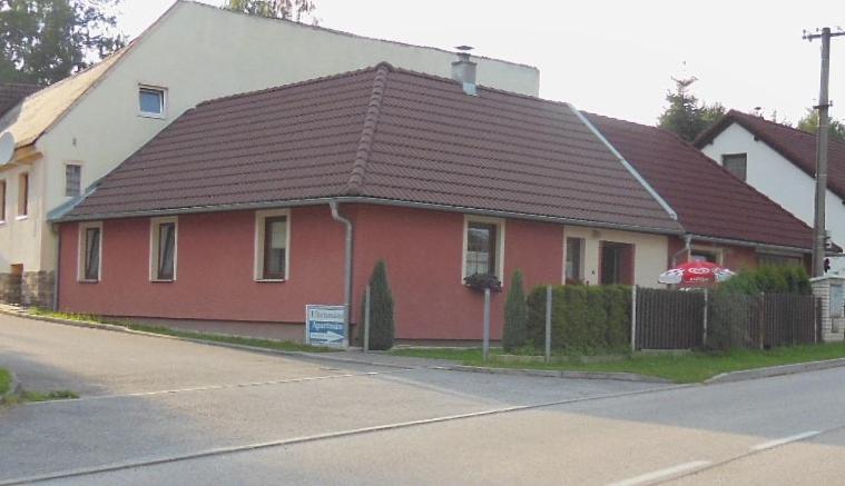 Two-Bedroom House photo 2
