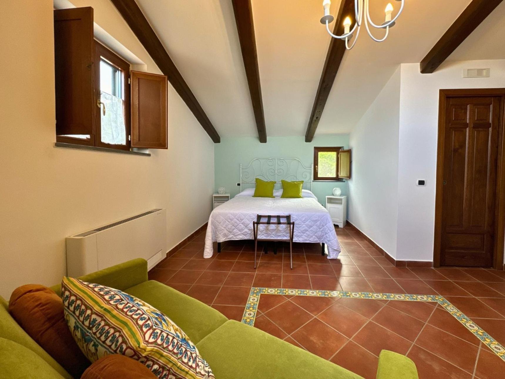 Deluxe Room photo 3
