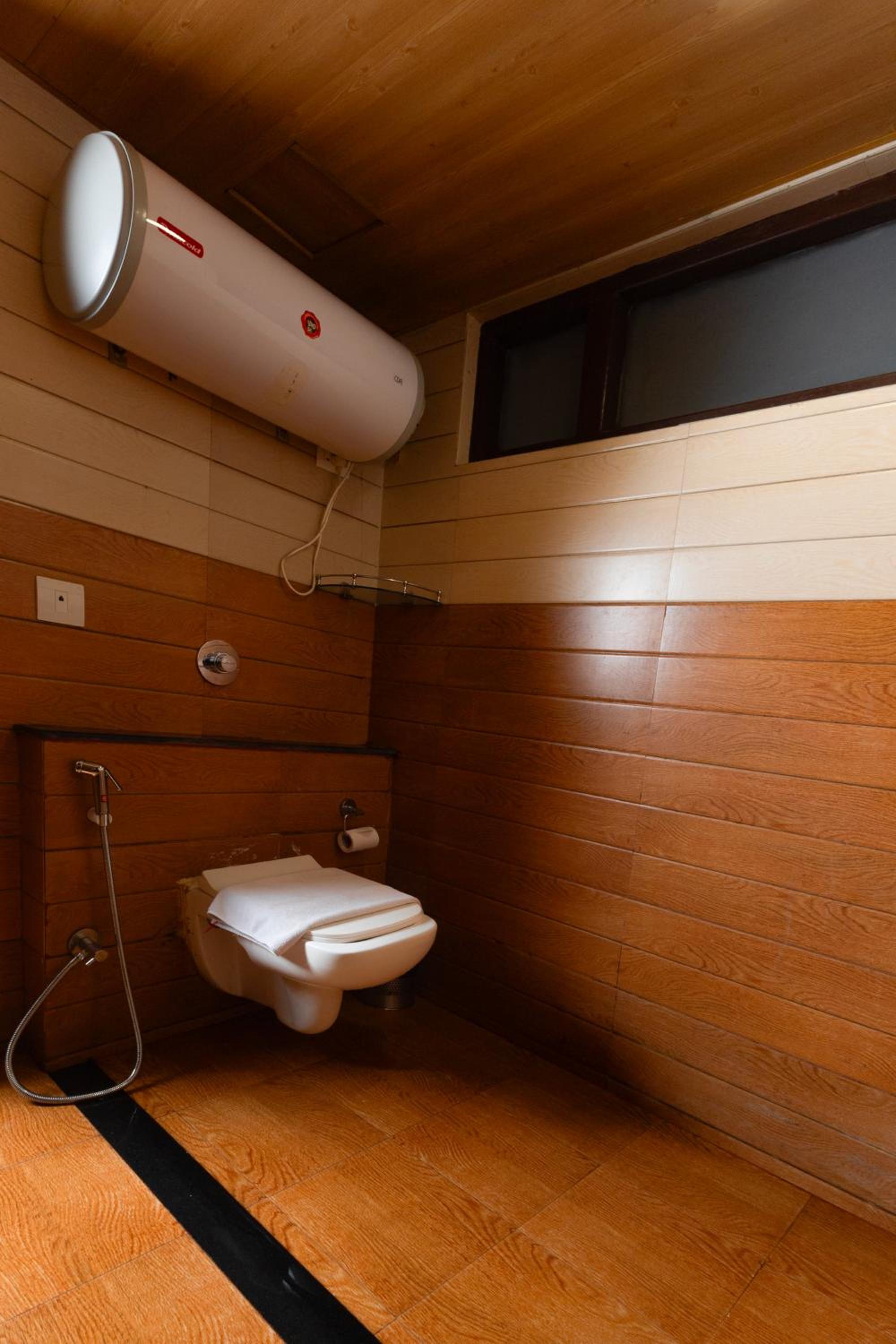 Premium Room with City View  - Photo 3