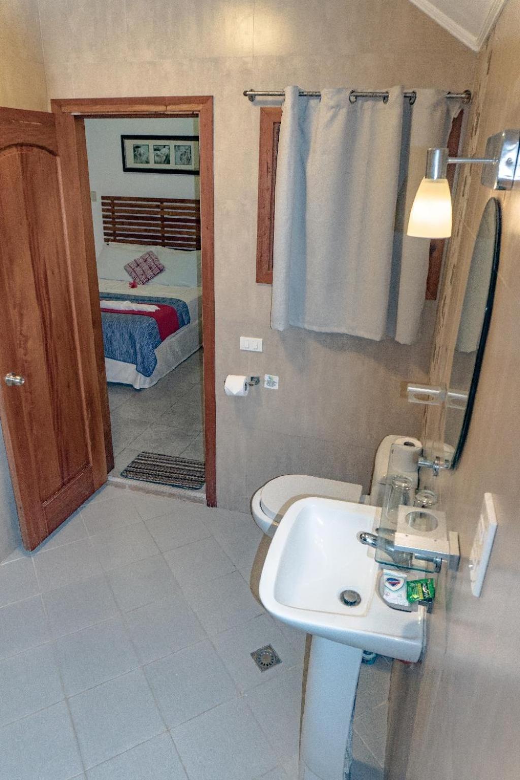 Deluxe Suite with Sea View