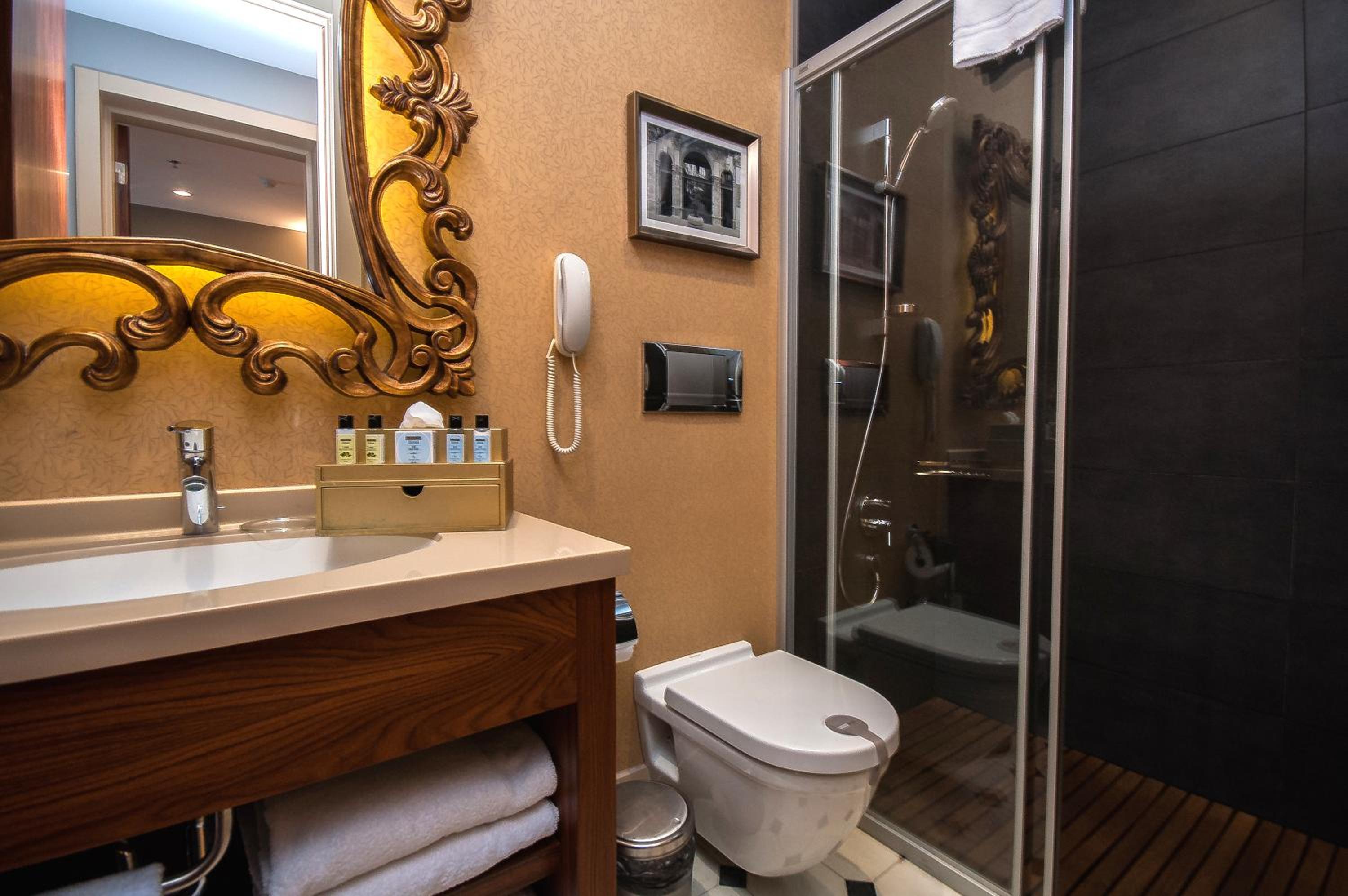 Double or Twin Room photo 2
