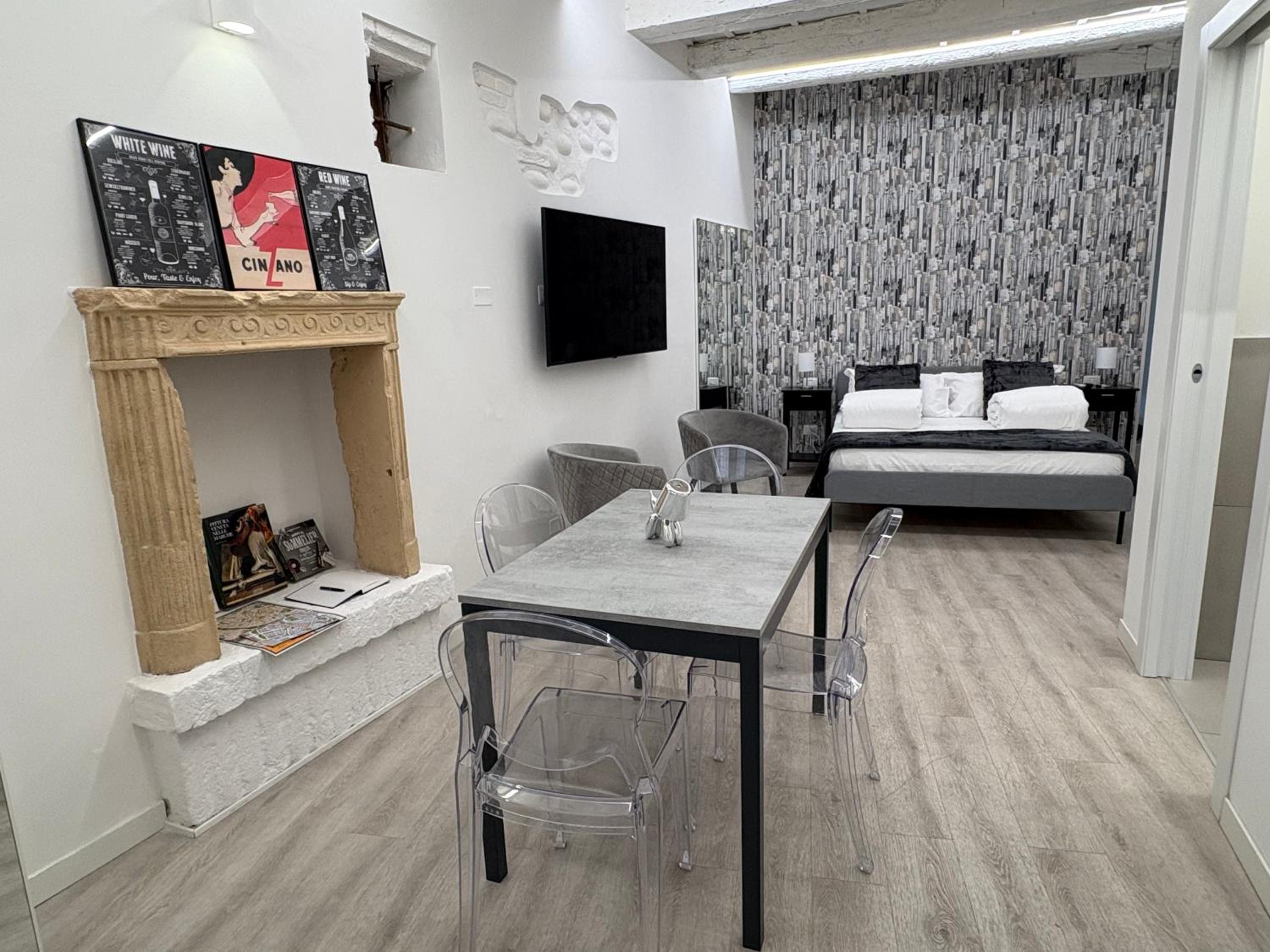 Superior Studio