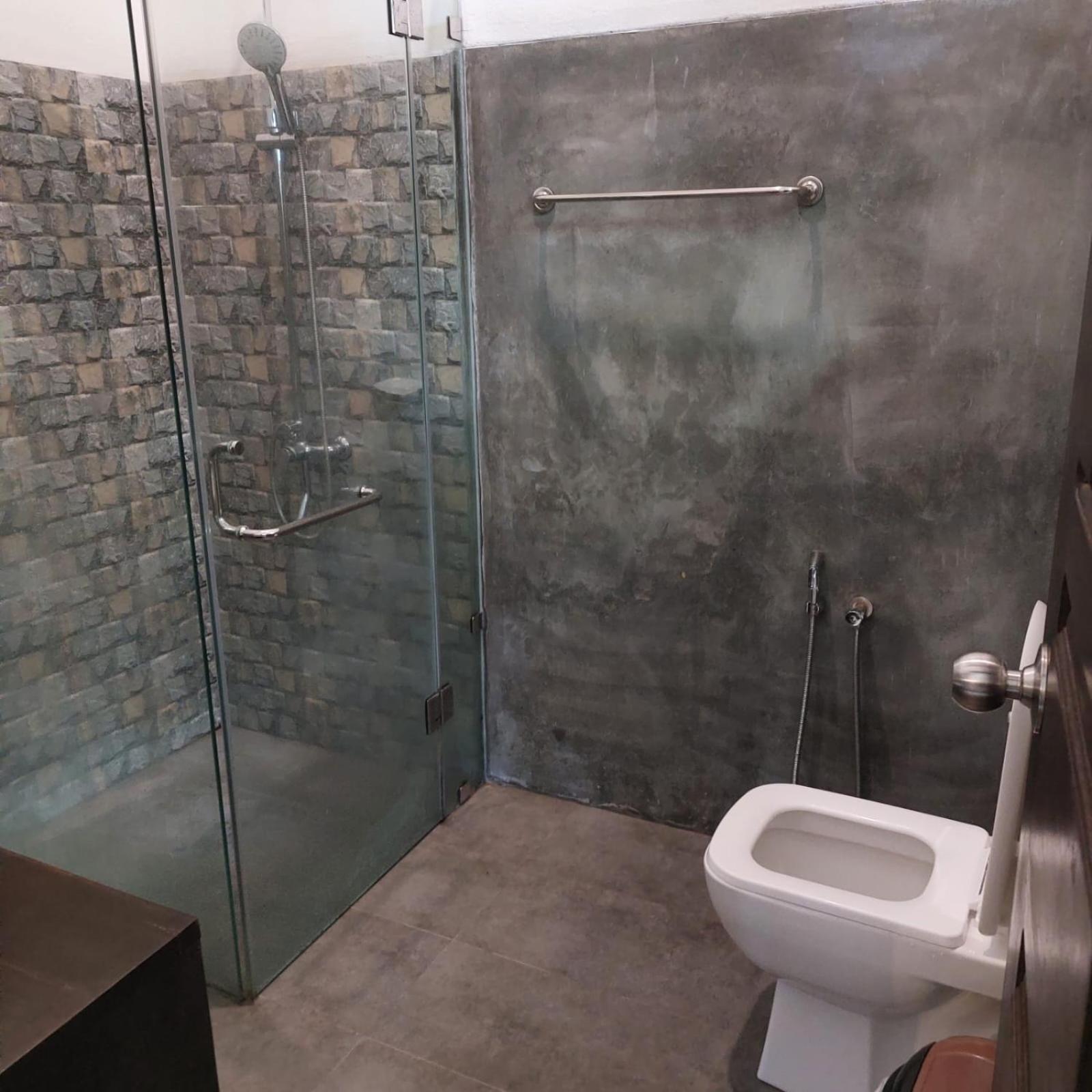 Deluxe Double Room (1 adult + 1 child)