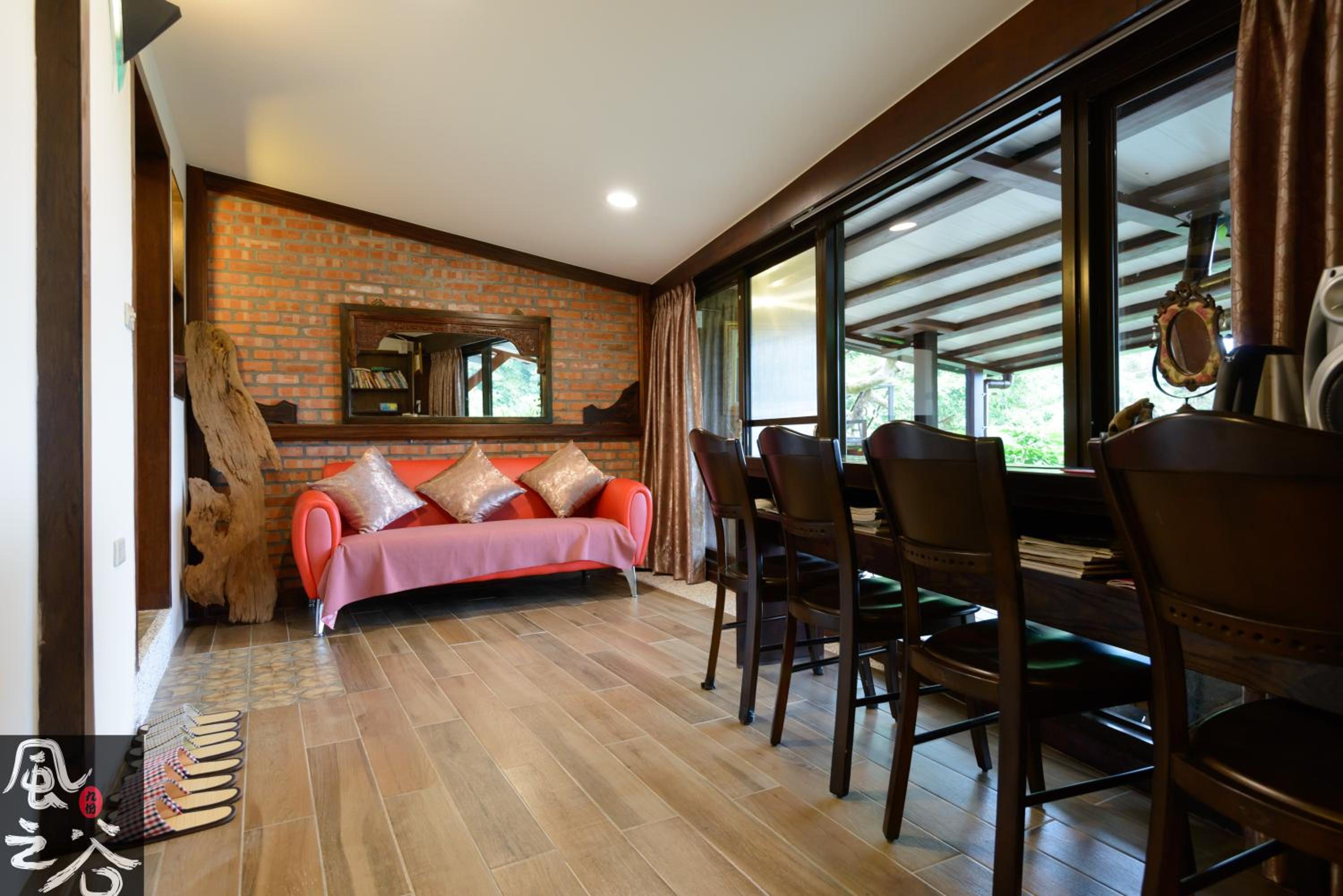 Quadruple Room with Balcony photo 3