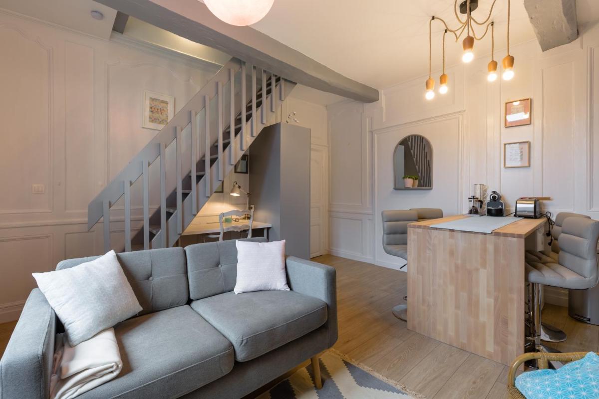 Apartment - Split Level