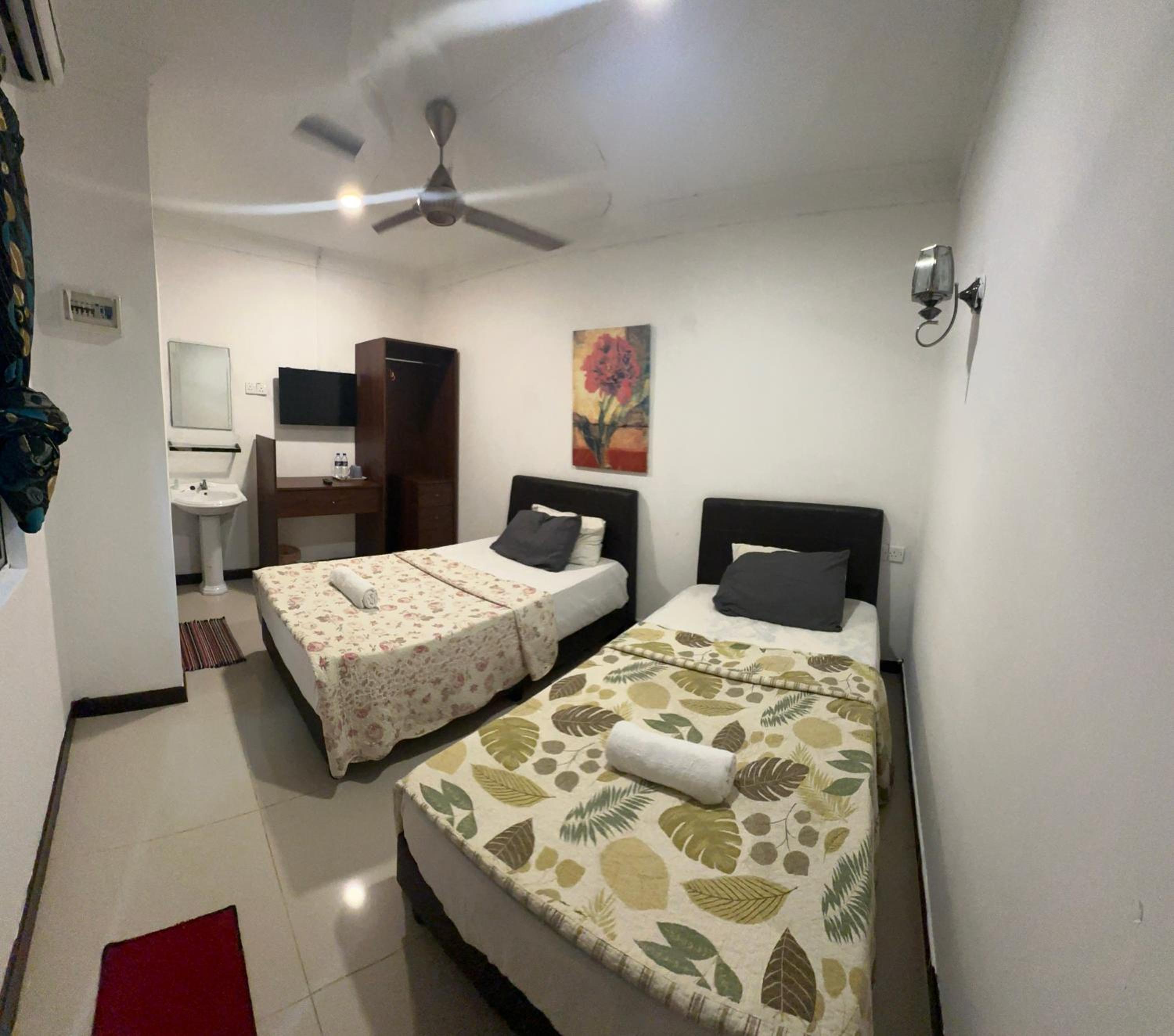 Standard Twin Room photo 1