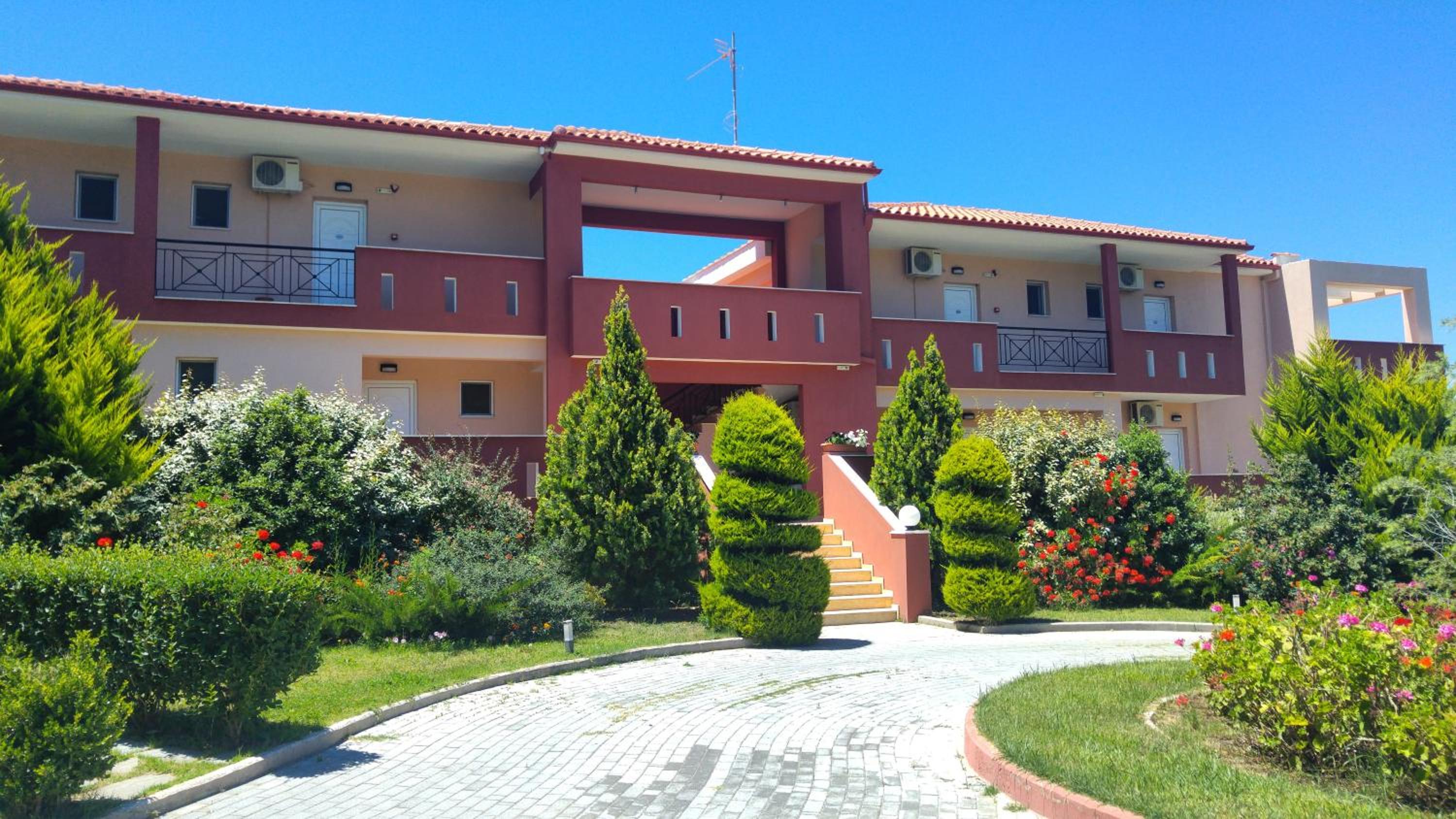 One-Bedroom Apartment with Sea View  - Photo 12