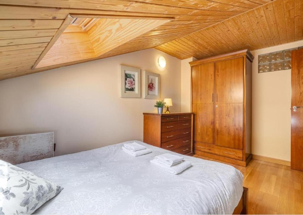 Three-Bedroom Deluxe Apartment photo 2
