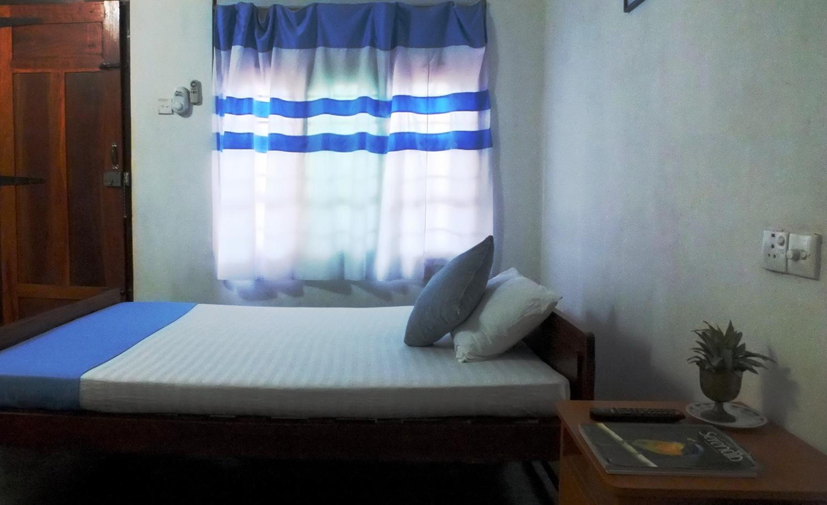 Budget Single Room